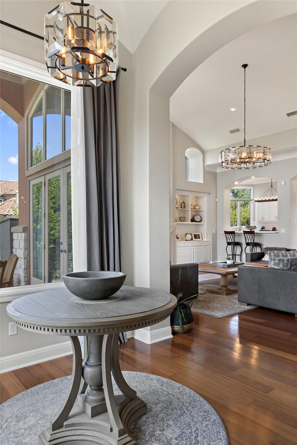 25616 Kahala Sunset Ct, Spicewood, TX 78669