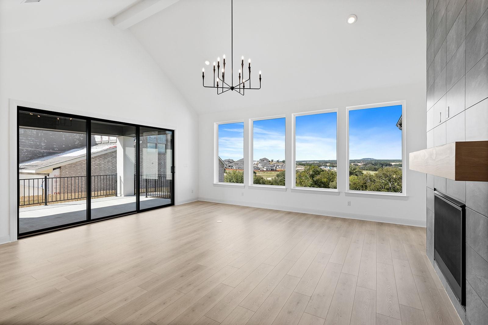 300 Yaklin Dr, Liberty Hill, TX 78642