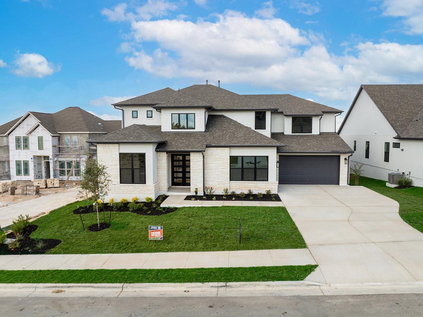 300 Yaklin Dr, Liberty Hill, TX 78642