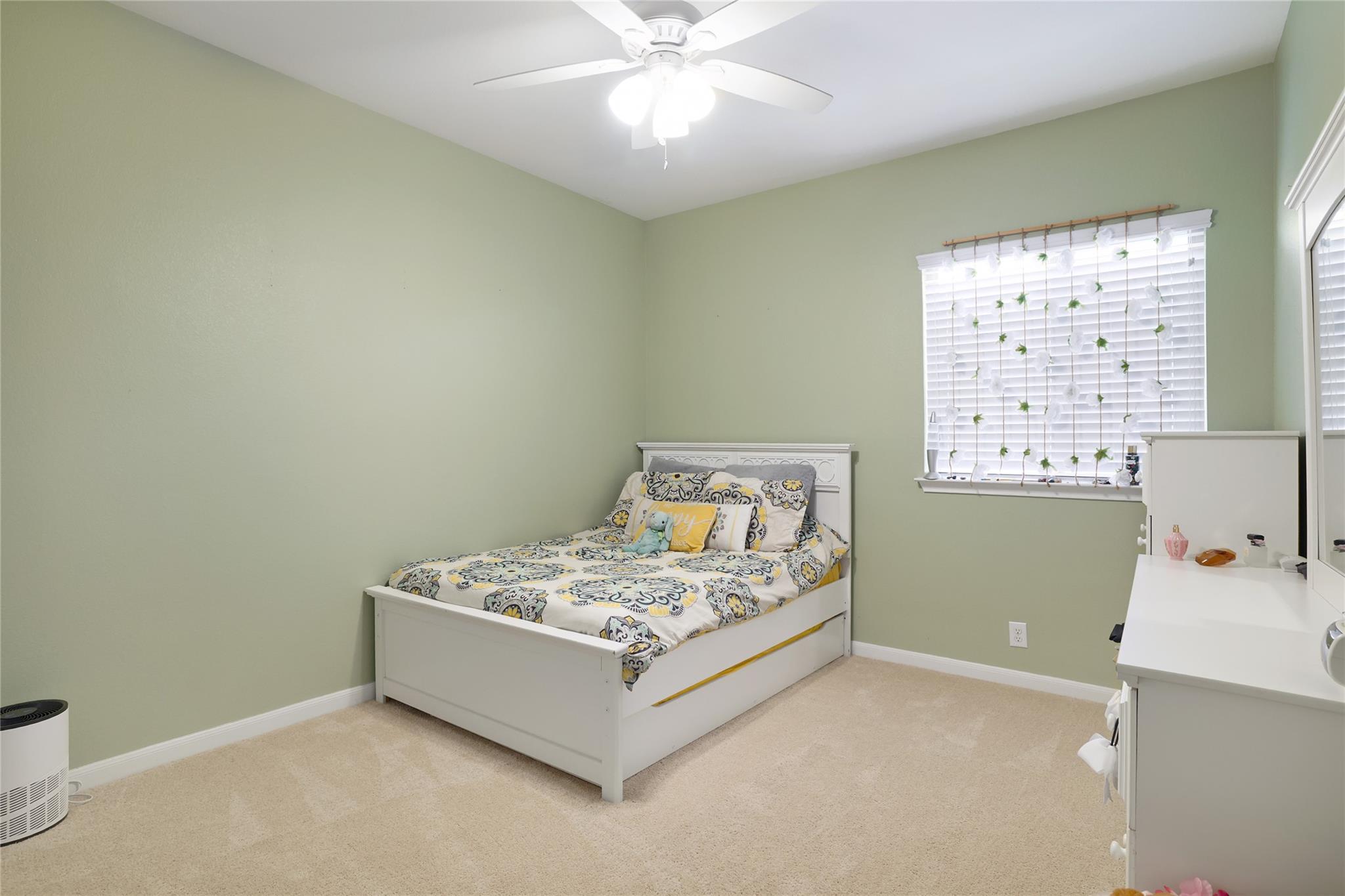 2524 Muzzie Ln, Leander, TX 78641