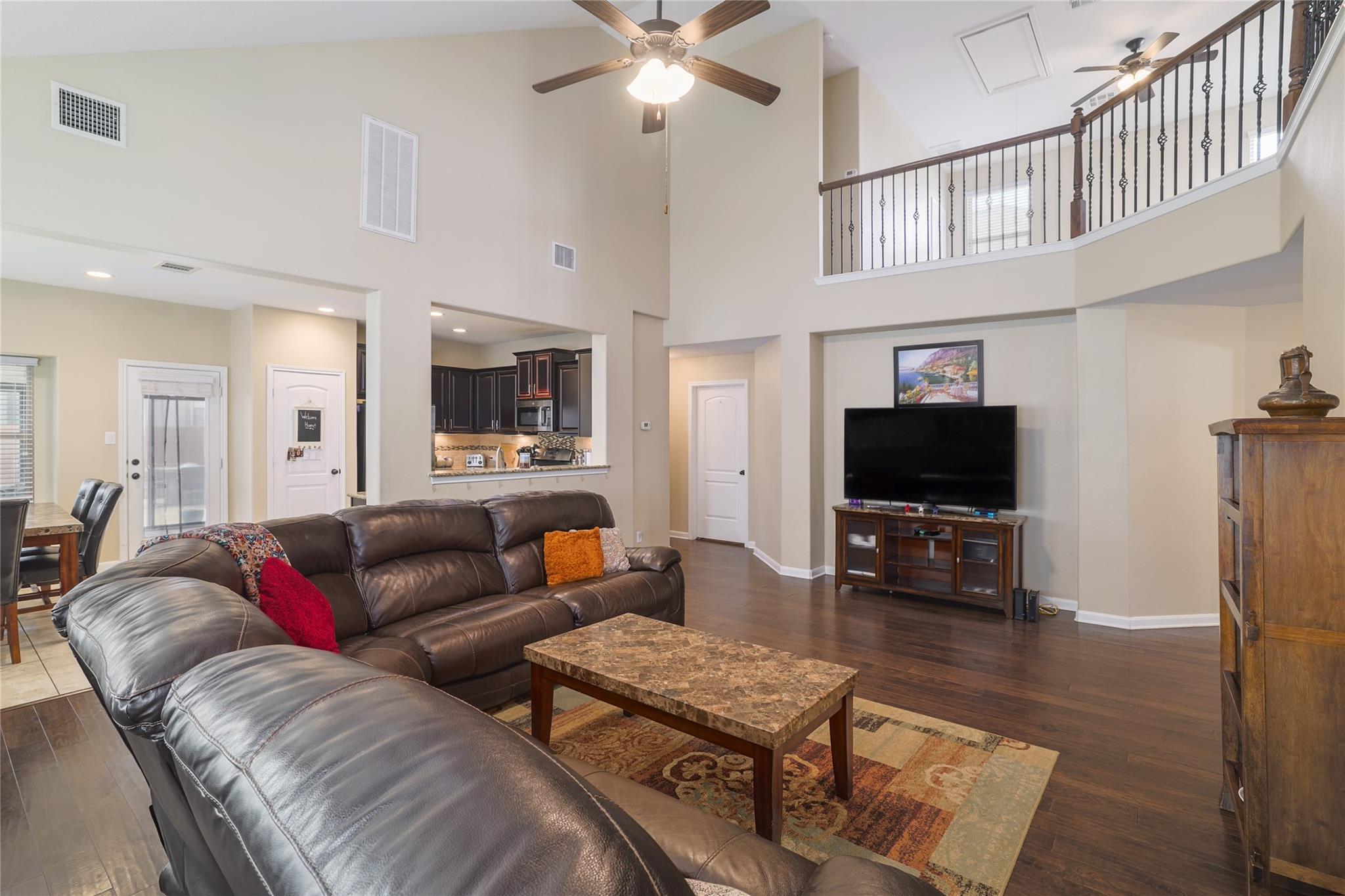 2524 Muzzie Ln, Leander, TX 78641