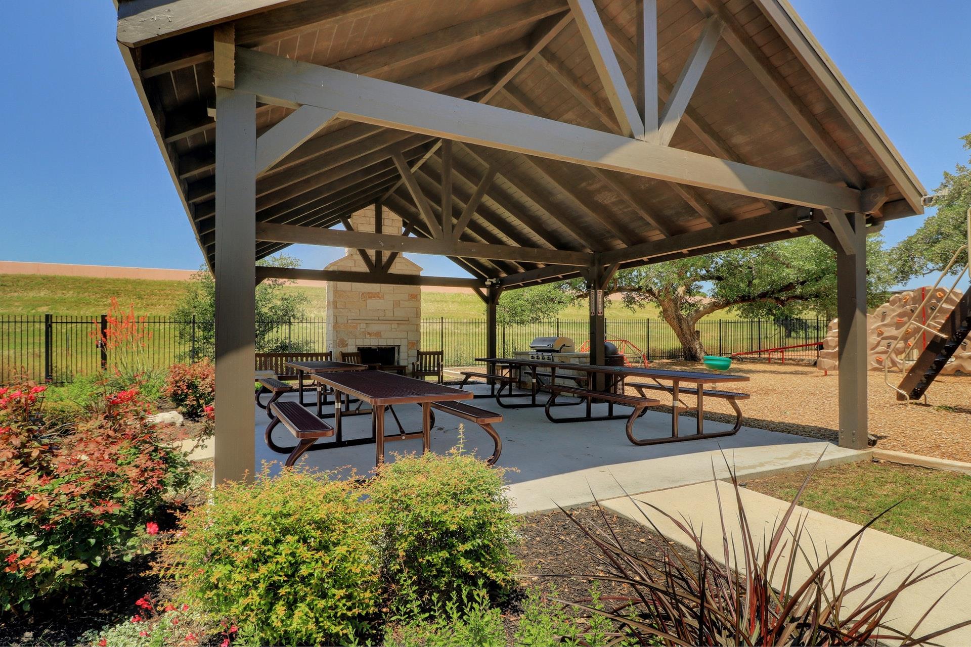 2524 Muzzie Ln, Leander, TX 78641
