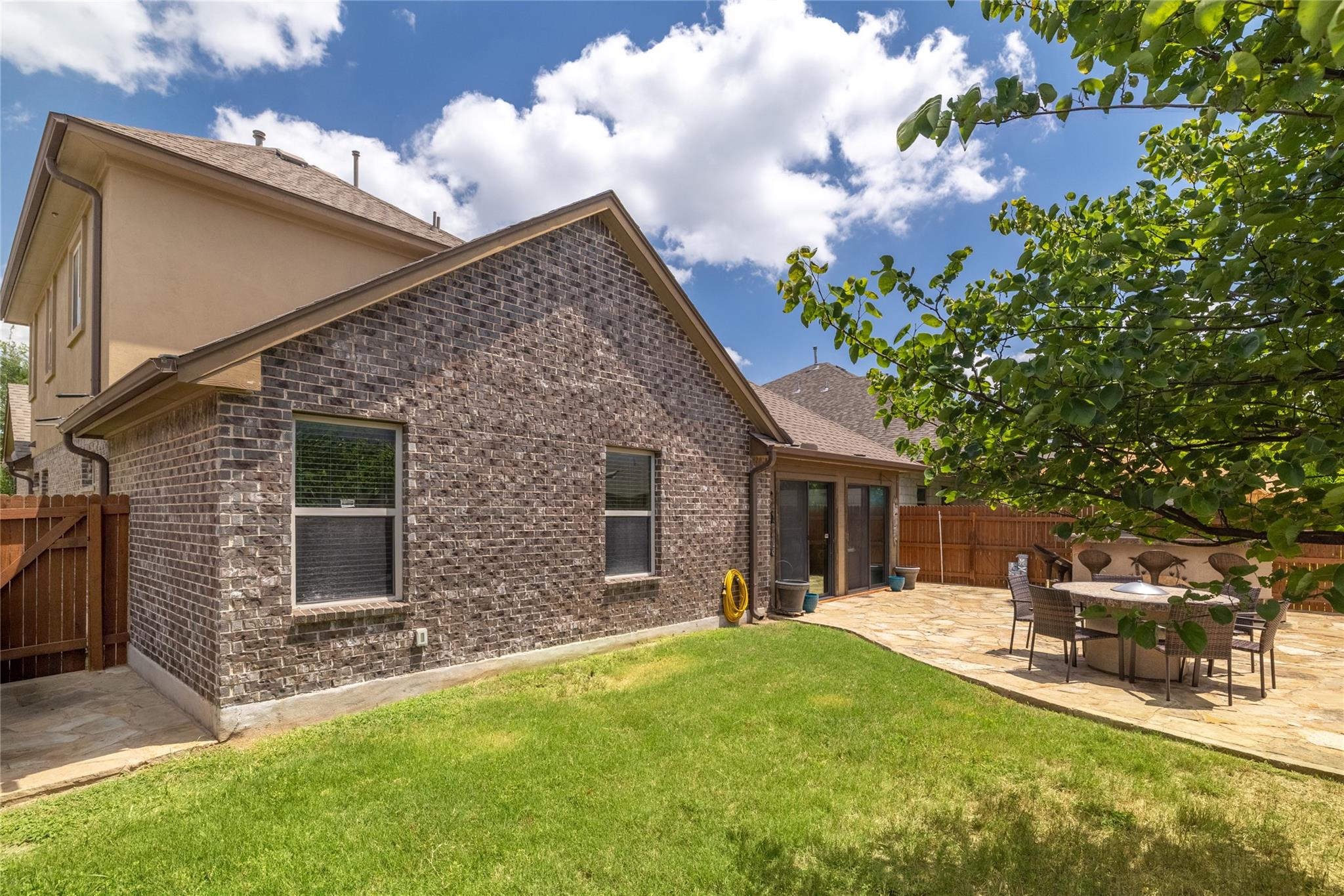 2524 Muzzie Ln, Leander, TX 78641