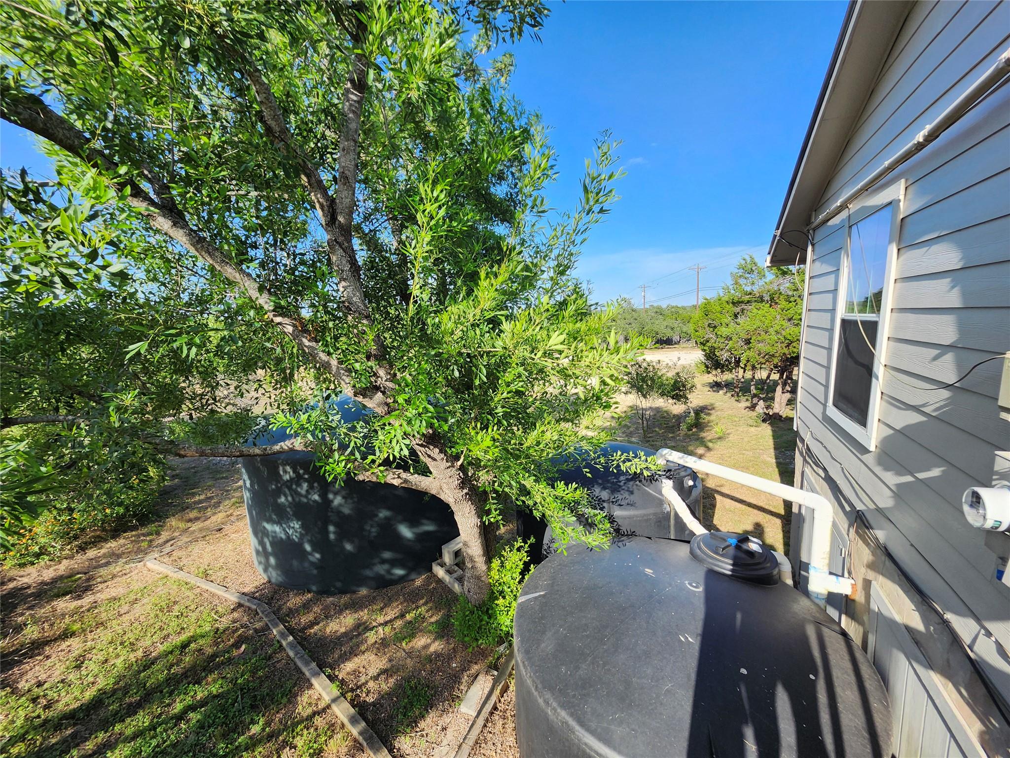 12716 Fitzhugh Rd, Austin, TX 78736