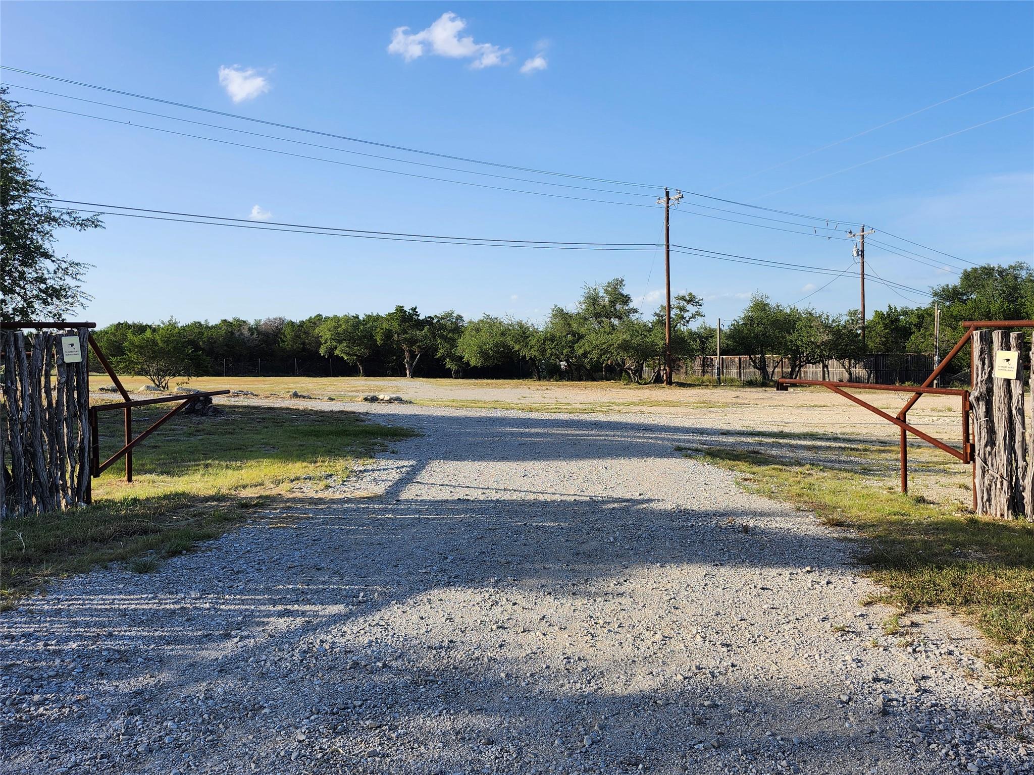 12716 Fitzhugh Rd, Austin, TX 78736