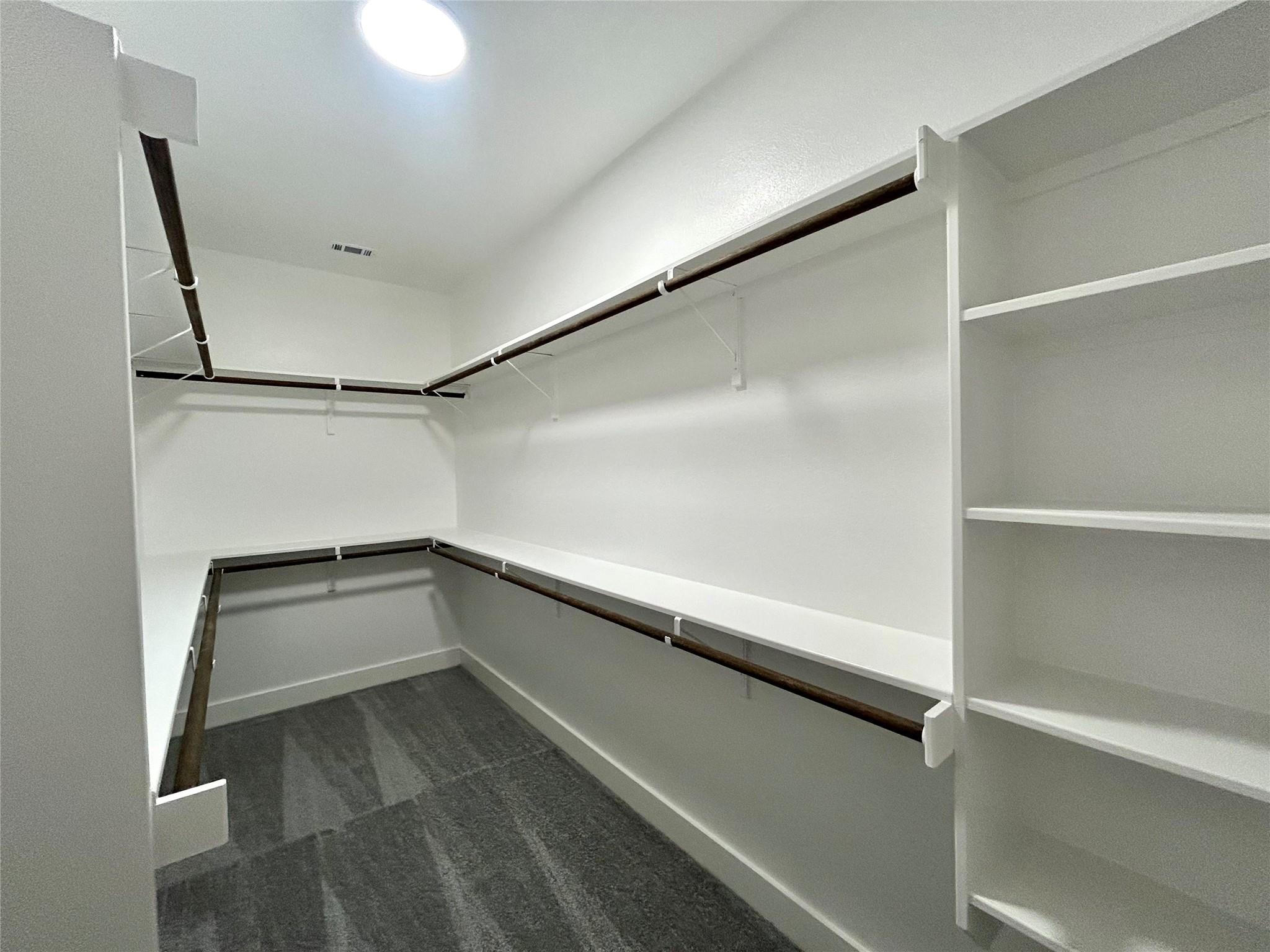 102 Halawa Ct, Bastrop, TX 78602