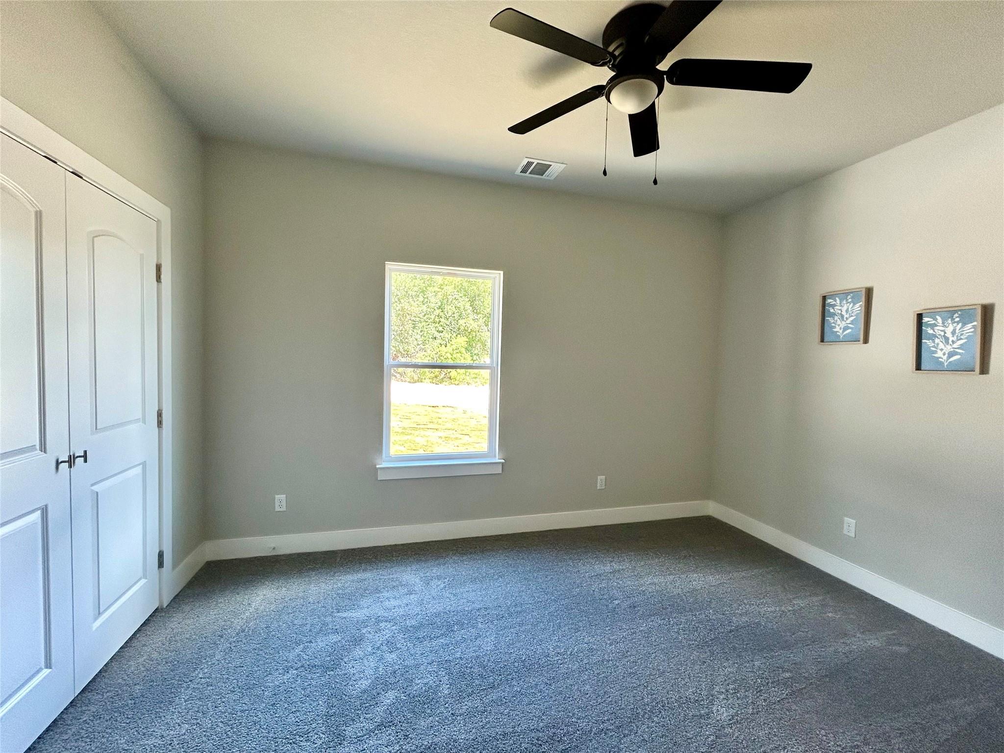 102 Halawa Ct, Bastrop, TX 78602