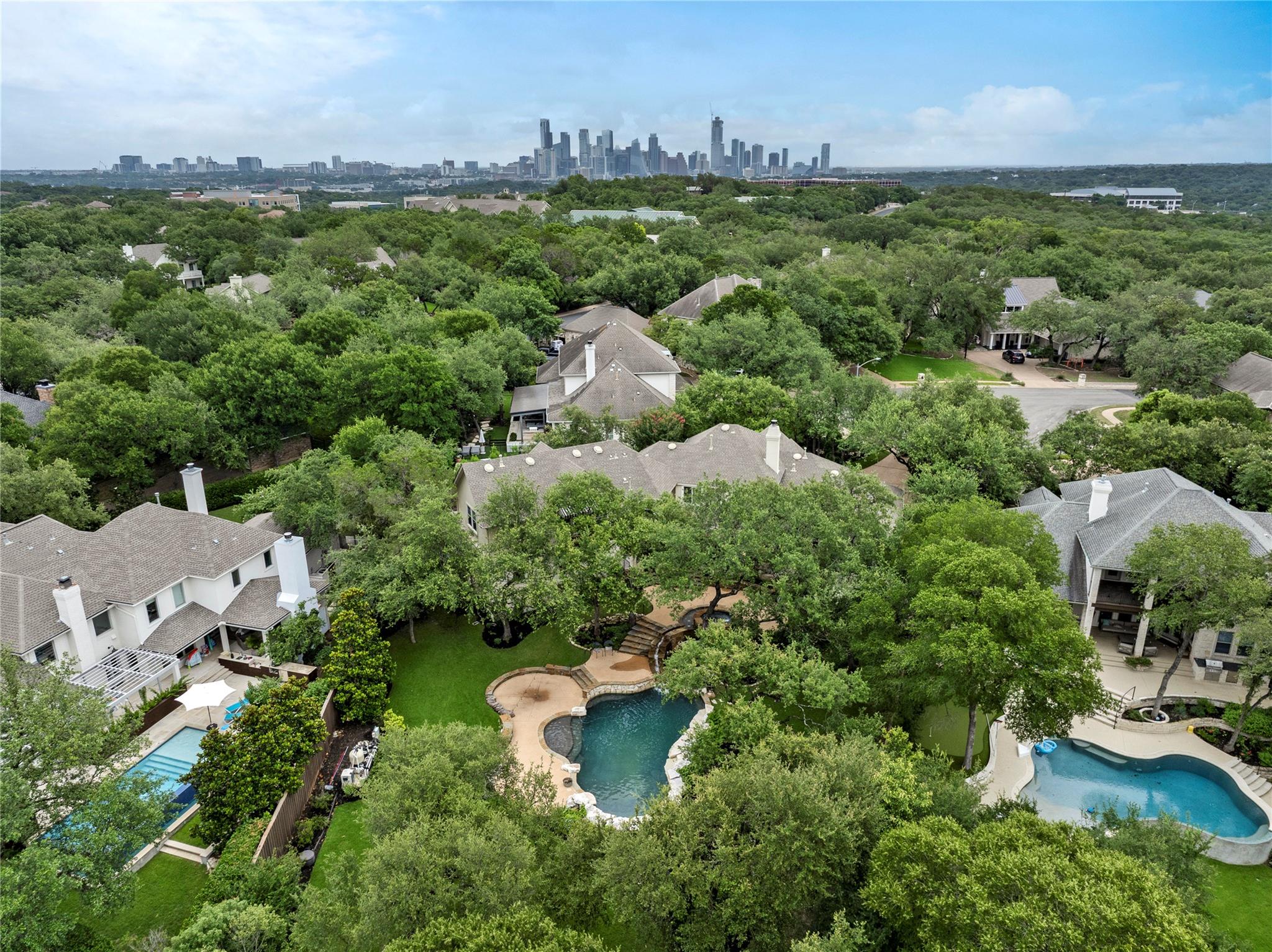 2704 Regents Park, Austin, TX 78746
