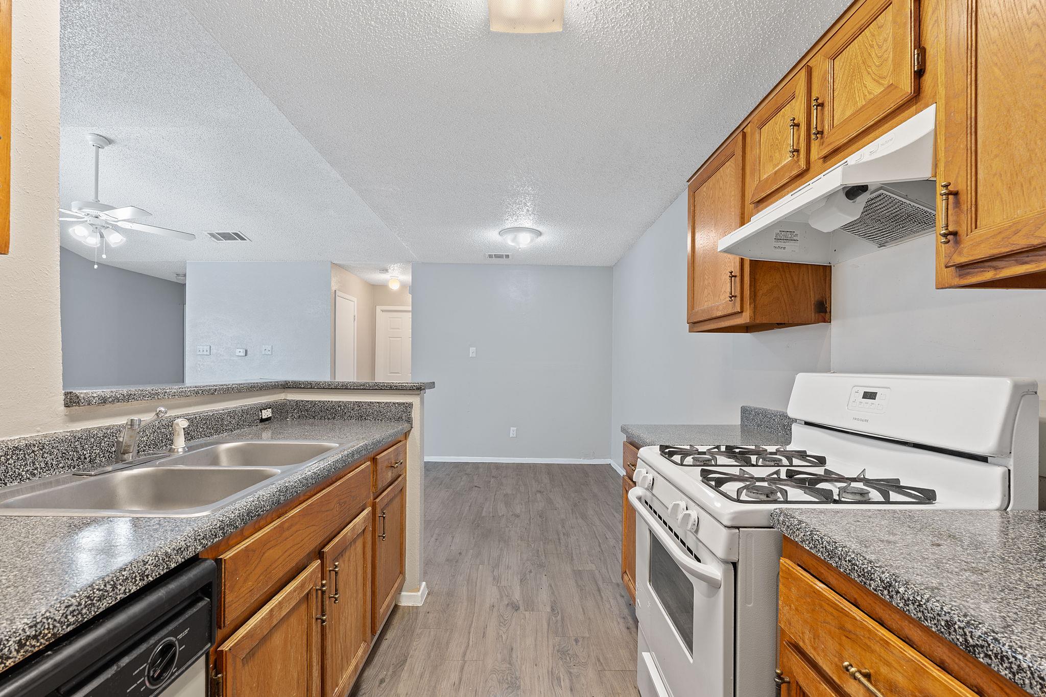 12323 Alderbrook Dr, Austin, TX 78758