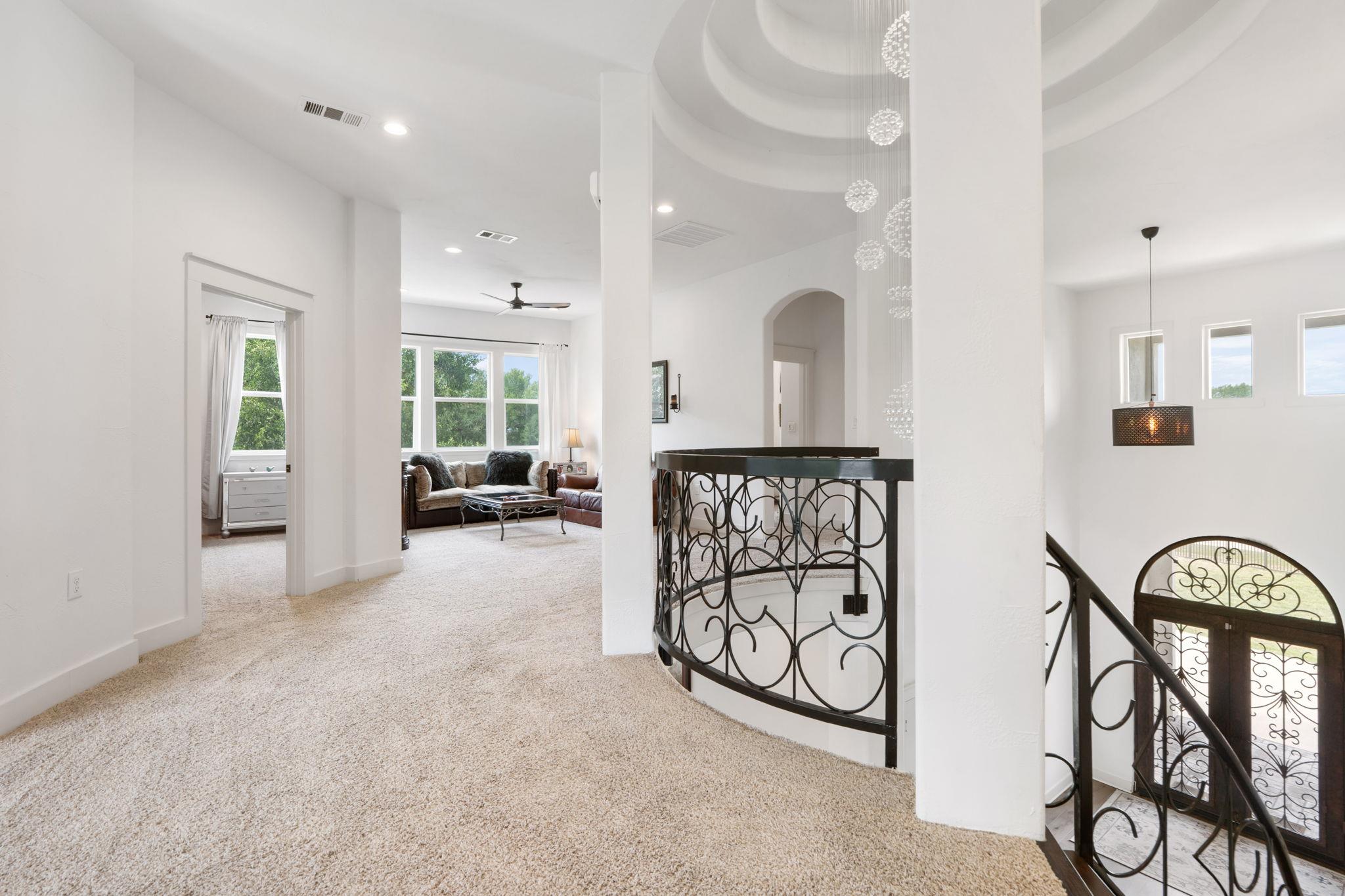 227 Heritage Oaks Dr, Cedar Creek, TX 78612