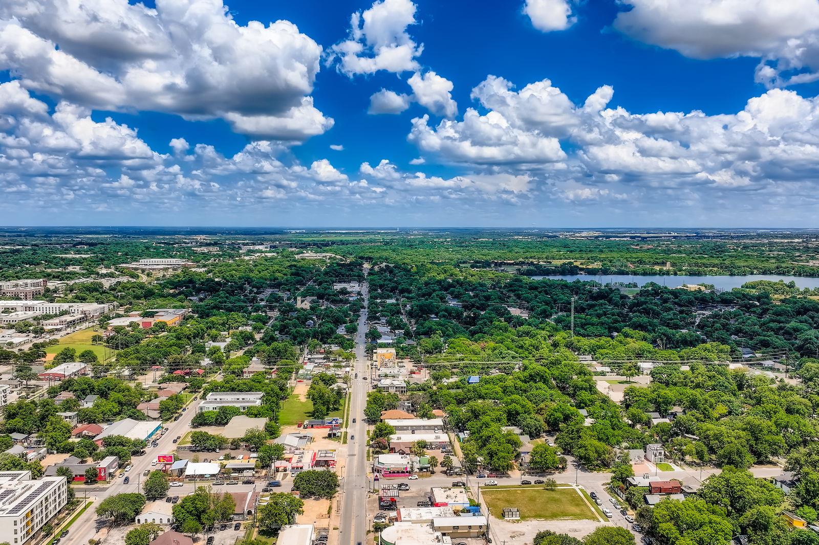 1409 E Cesar Chavez Blvd, Austin, TX 78702
