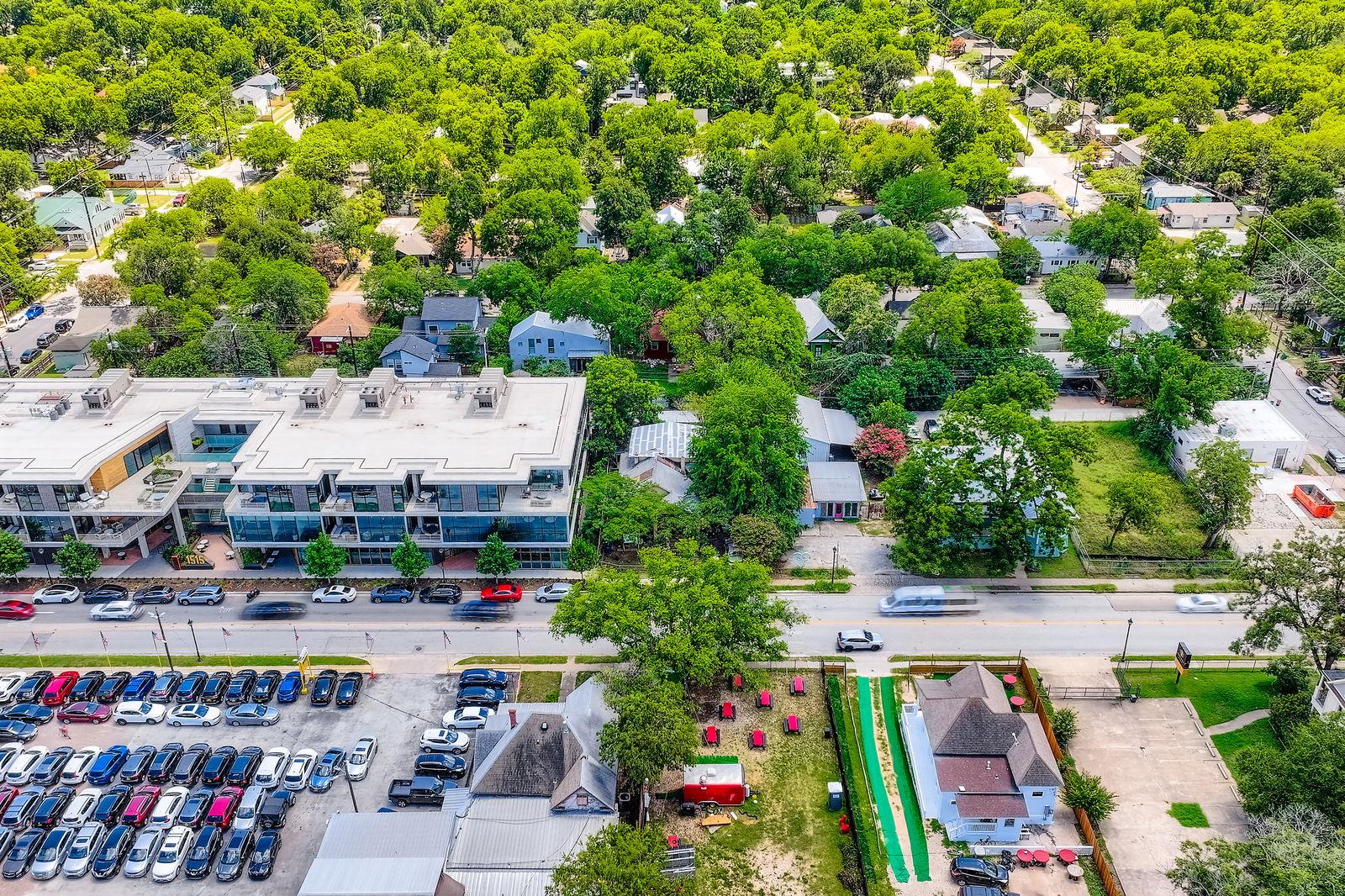 1409 E Cesar Chavez Blvd, Austin, TX 78702