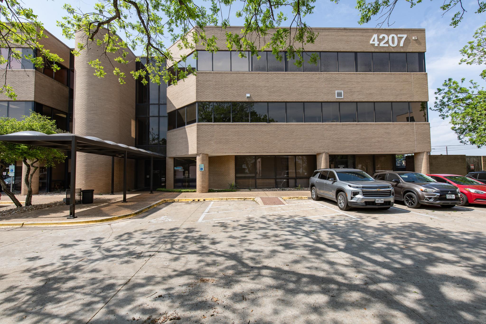 4207 James Casey St # 301, Austin, TX 78745