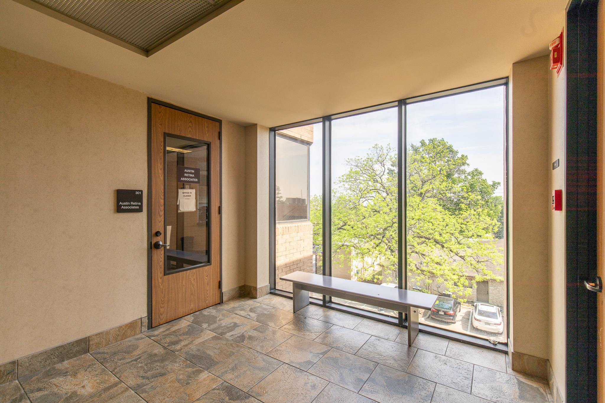 4207 James Casey St # 301, Austin, TX 78745