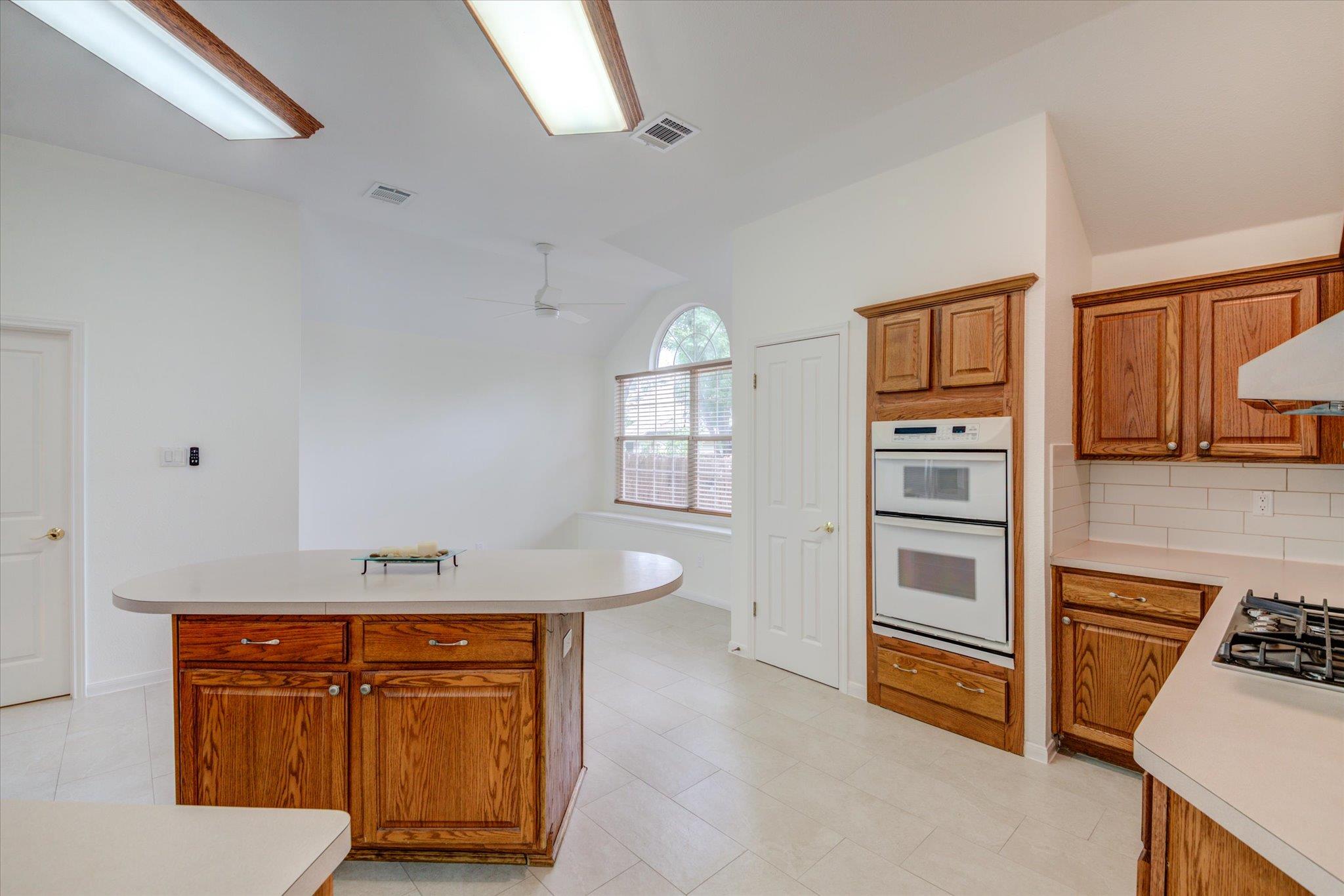 6604 Donner Cv, Austin, TX 78749