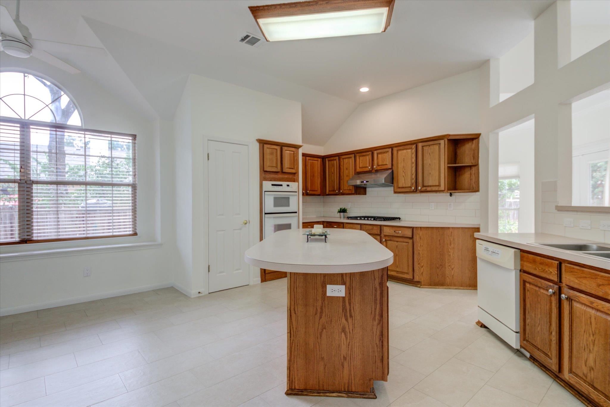 6604 Donner Cv, Austin, TX 78749