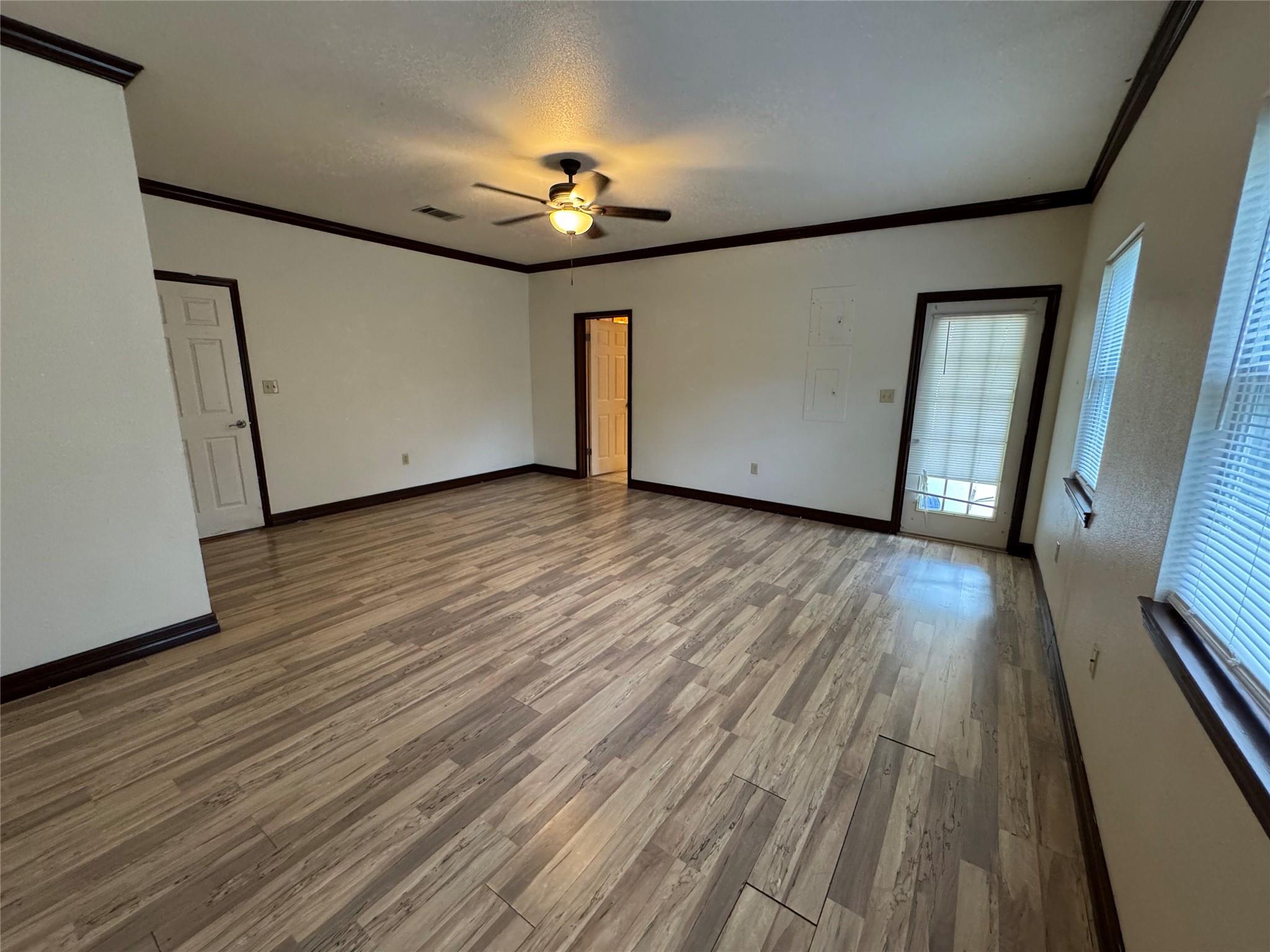 5054 Old Goforth Rd, Buda, TX 78610