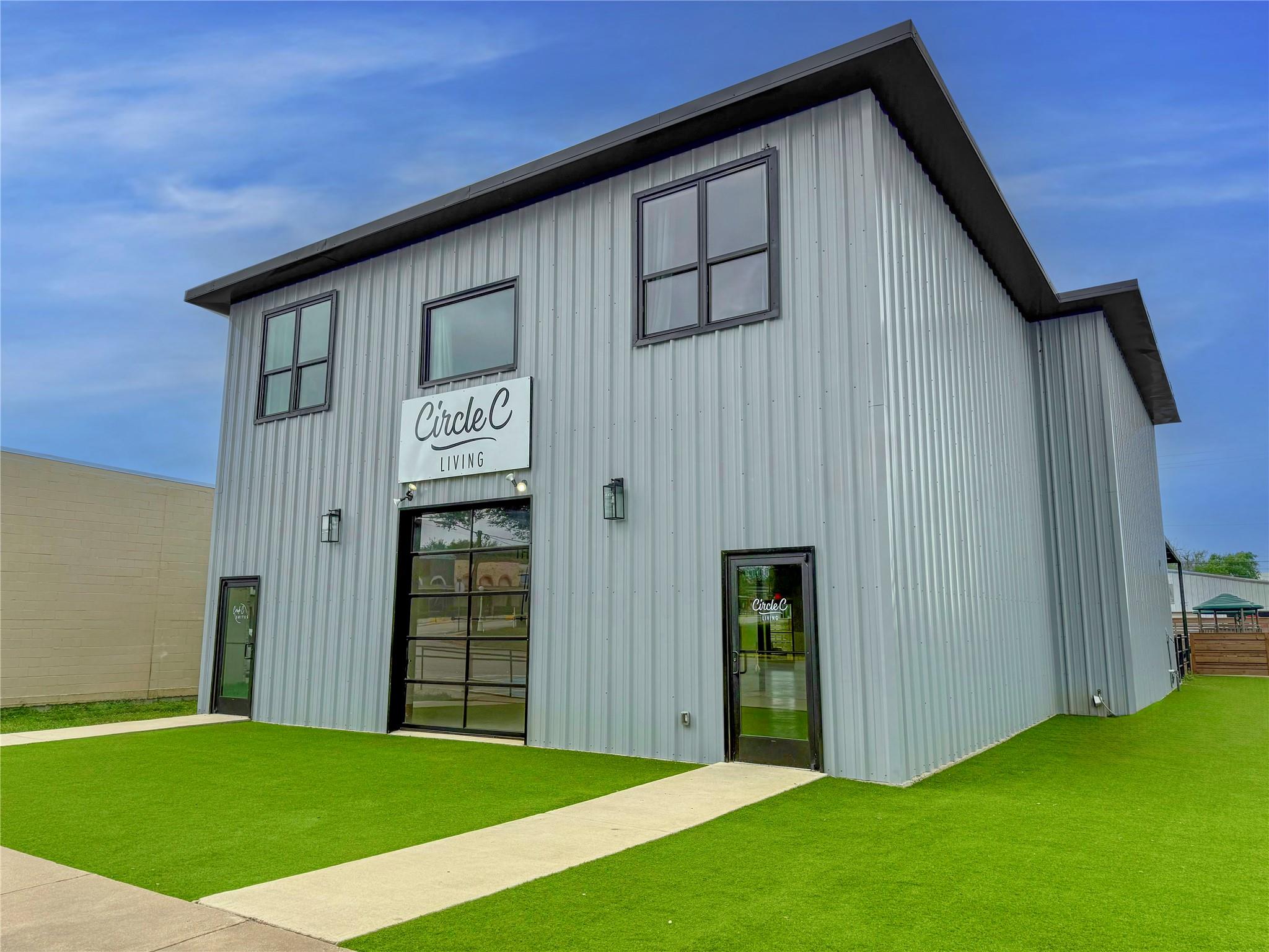 617 Main St, Lexington, TX 78947