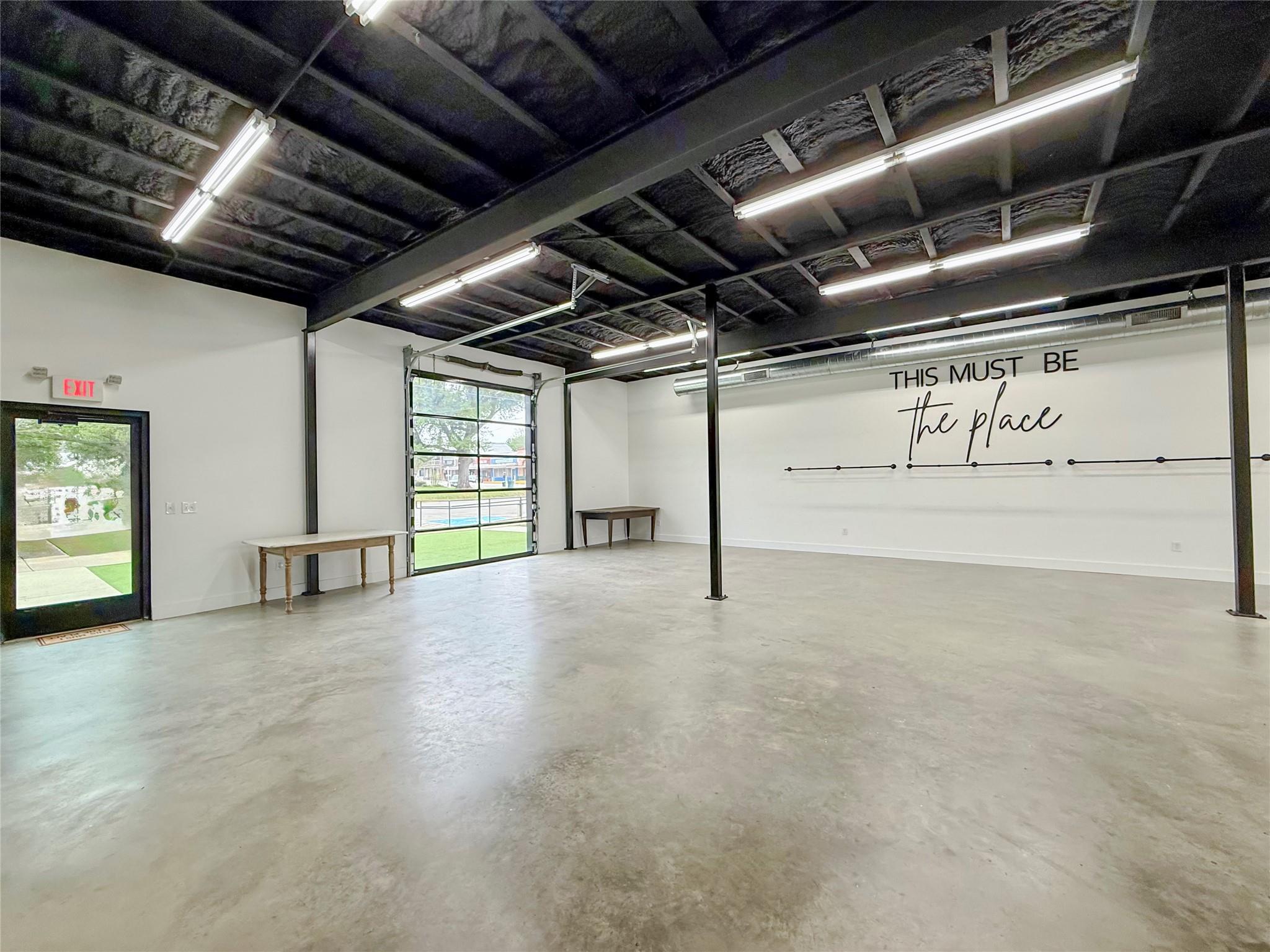 617 Main St, Lexington, TX 78947