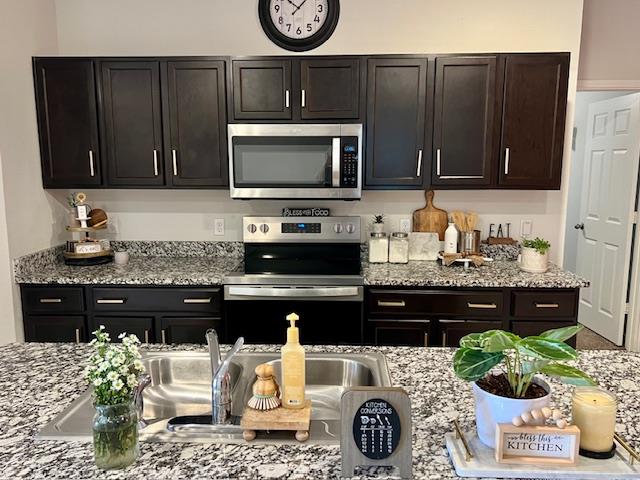 145 Atwood Loop, Jarrell, TX 76537