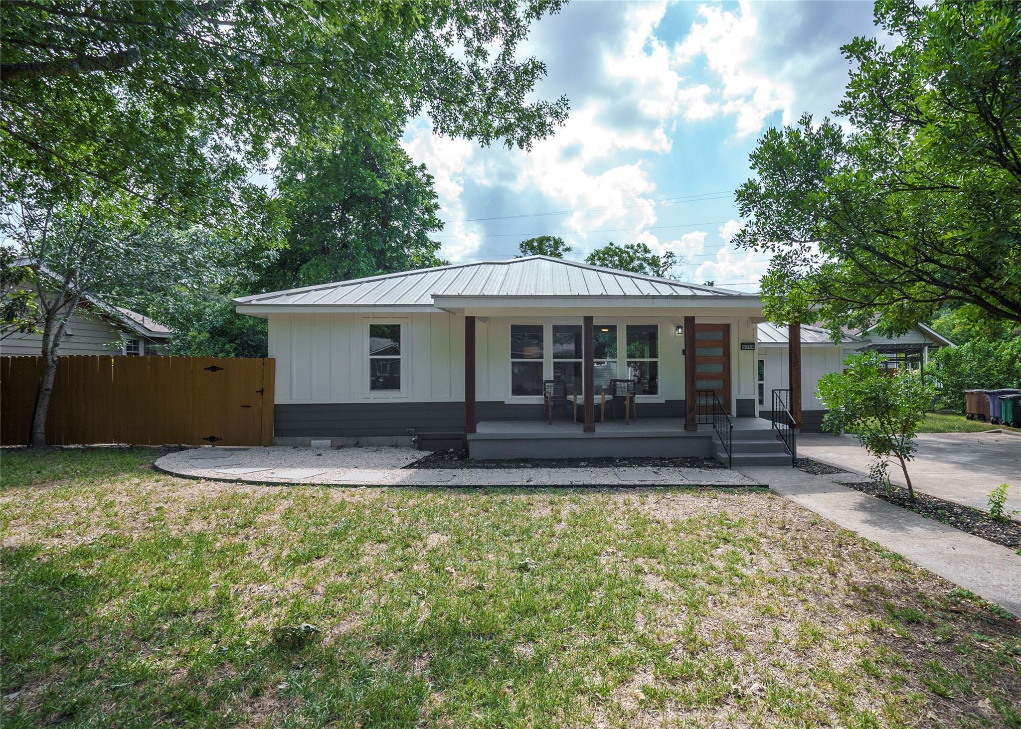5714 Avenue D, Austin, TX 78752