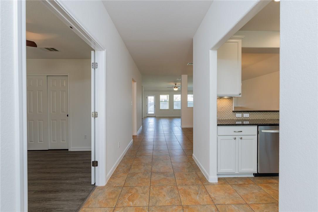 30118 Diamond Dove Trl, Georgetown, TX 78628