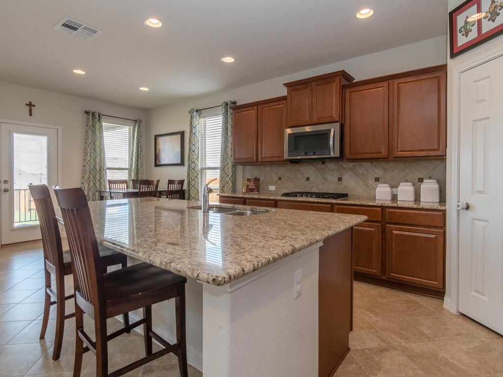 3638 Esperanza Dr, Round Rock, TX 78665