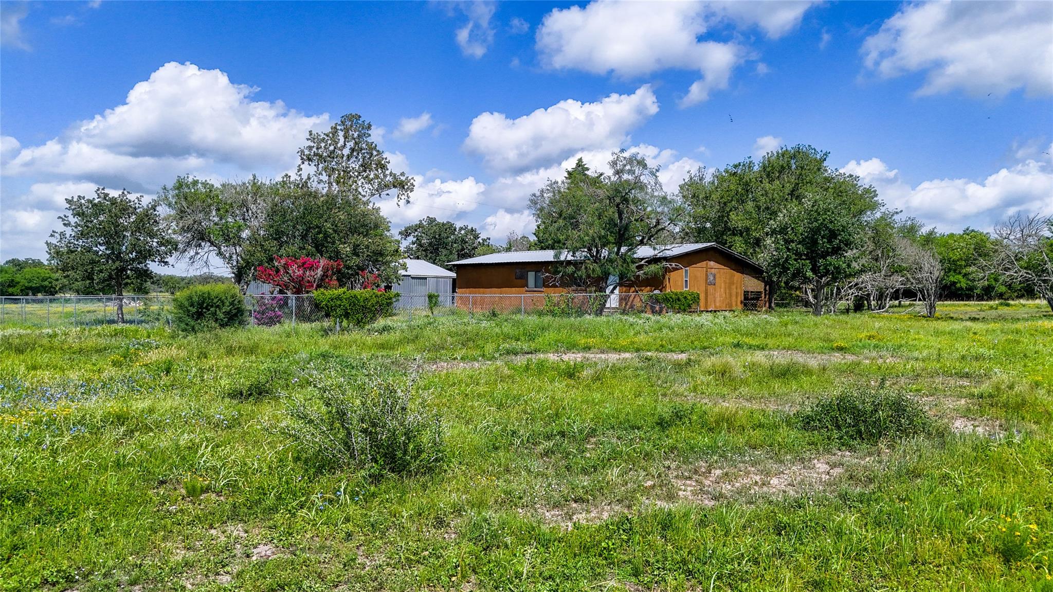 275 & 279 Cross Rd, Kingsbury, TX 78638
