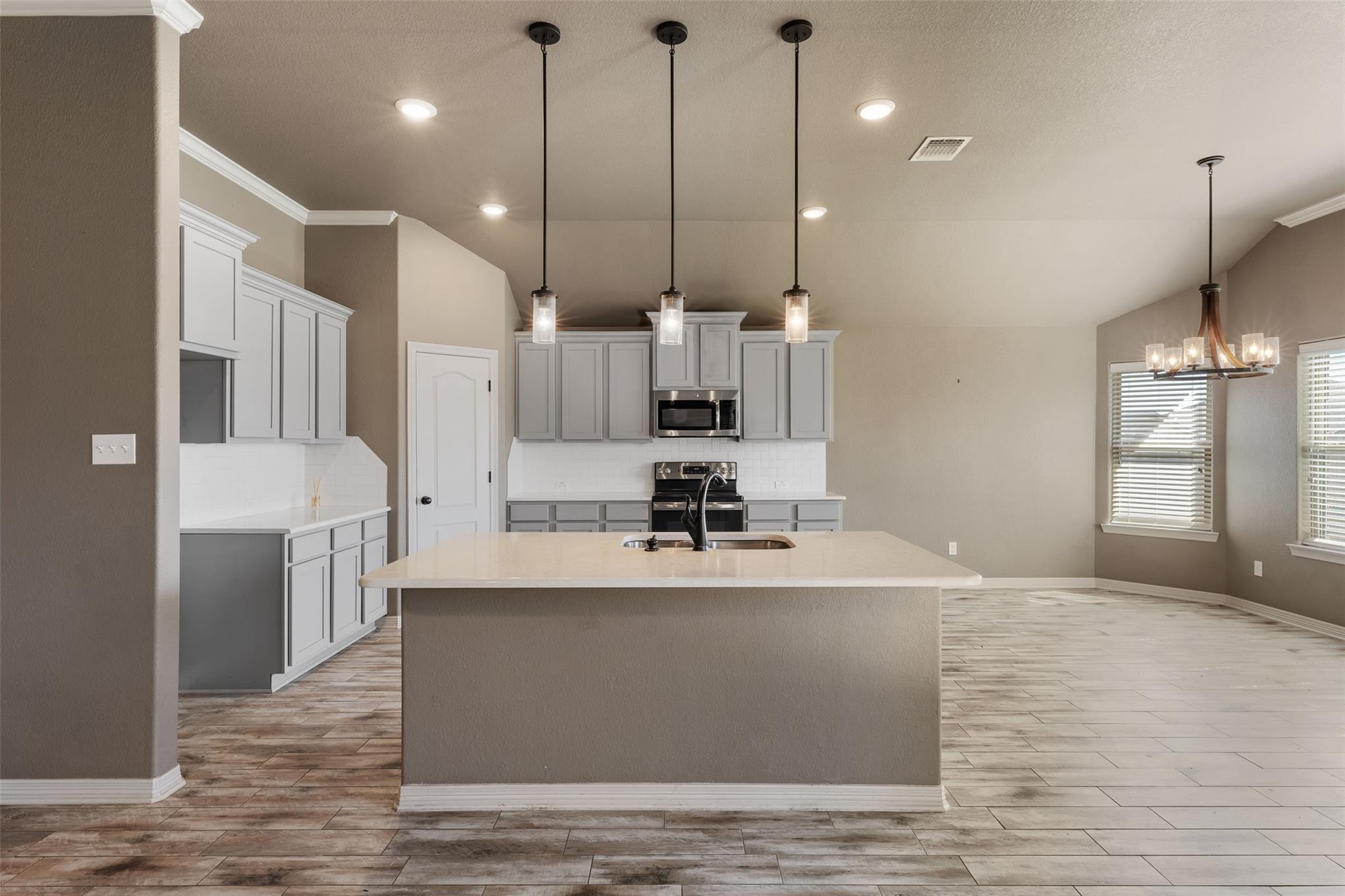 8305 Split Trail Cv, Temple, TX 76502