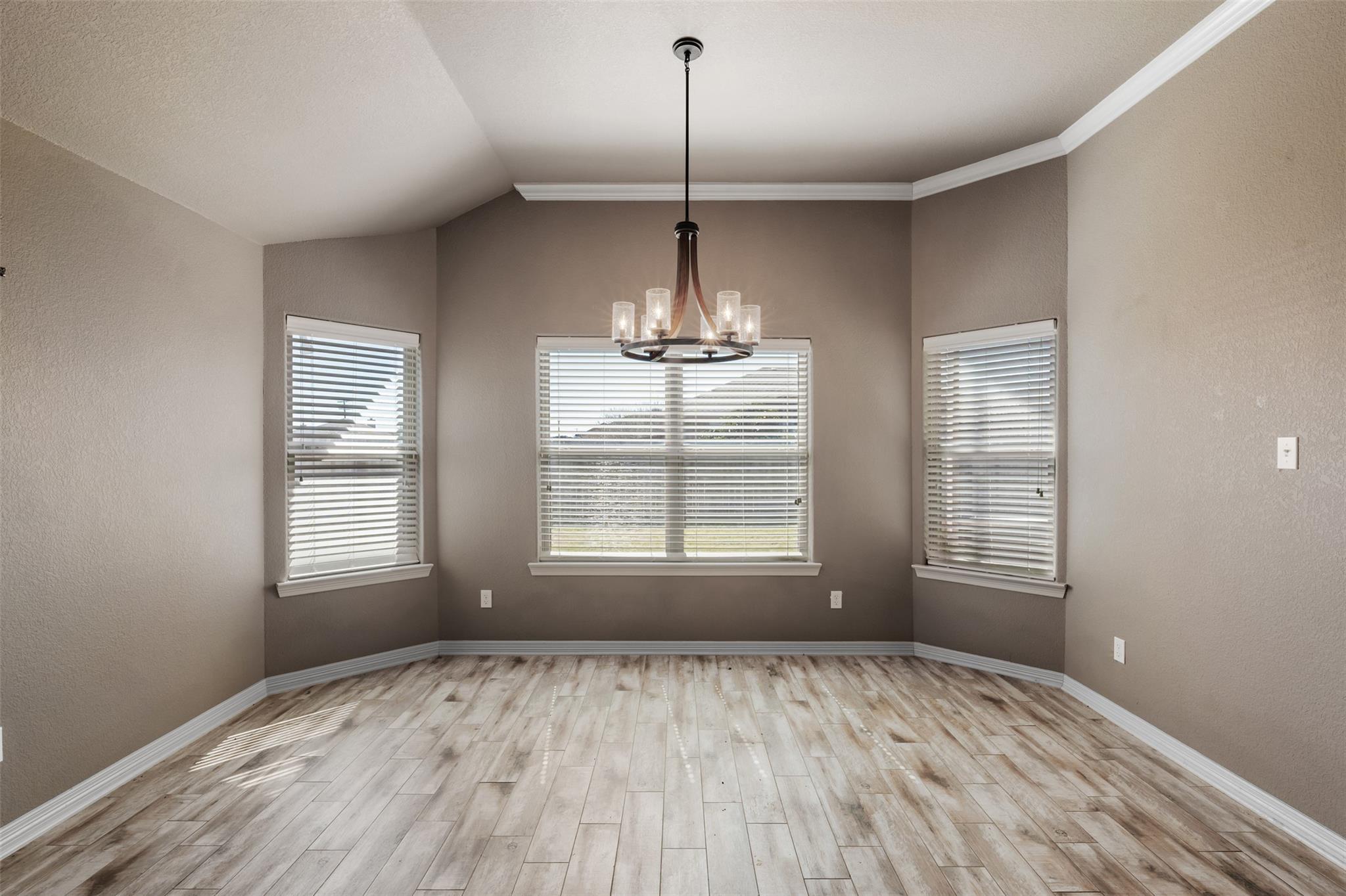 8305 Split Trail Cv, Temple, TX 76502