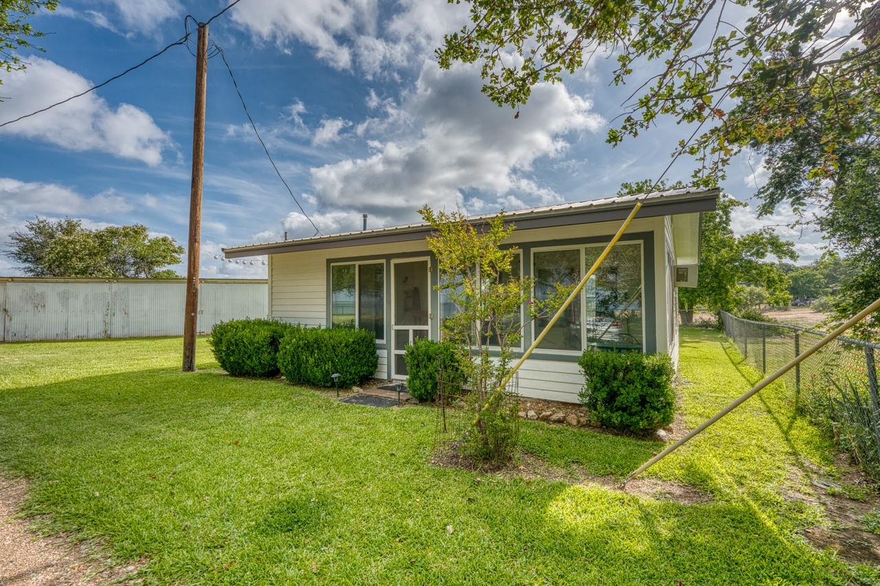 106 Chuckwagon, Burnet, TX 78611