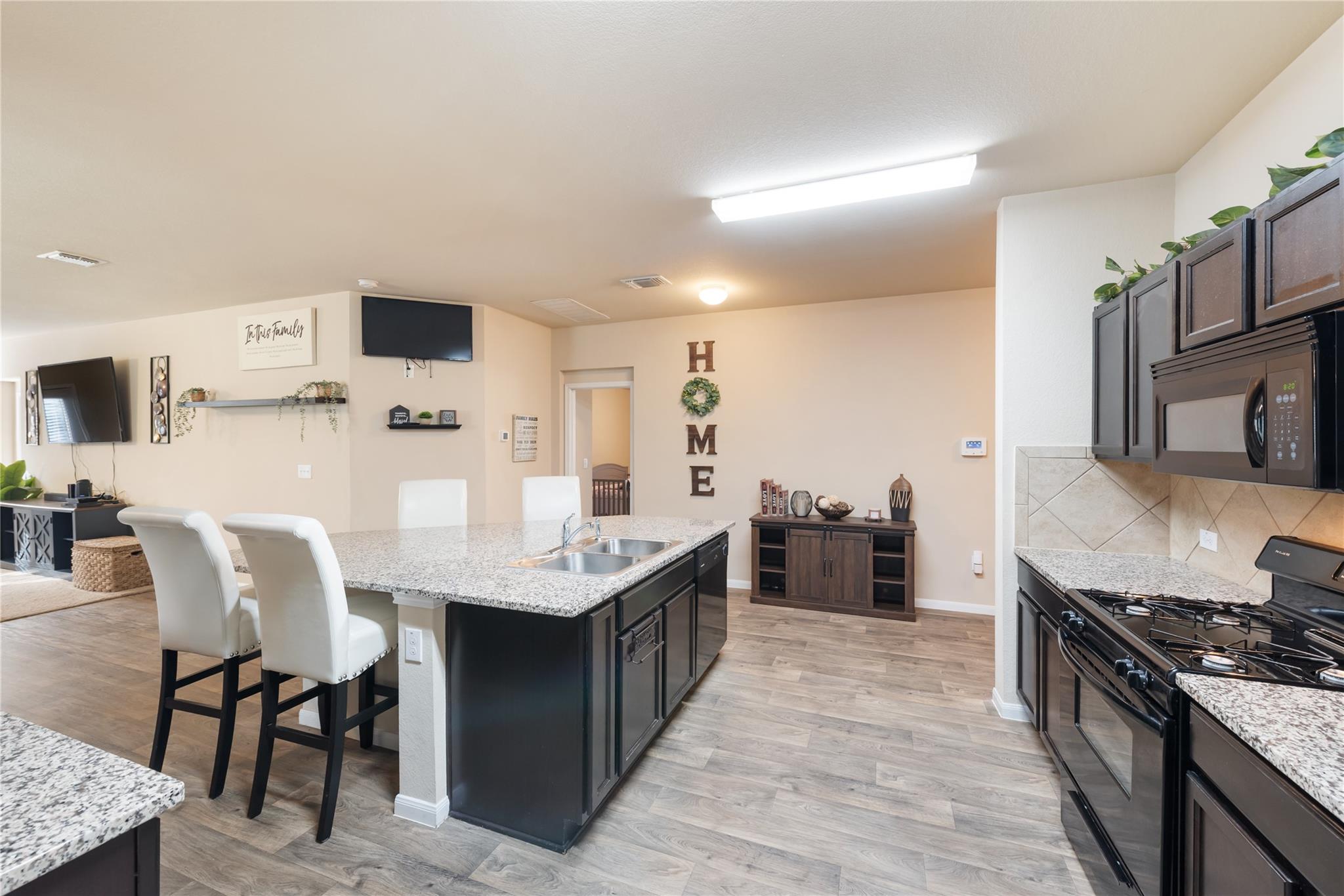 19408 Great Falls Dr, Manor, TX 78653