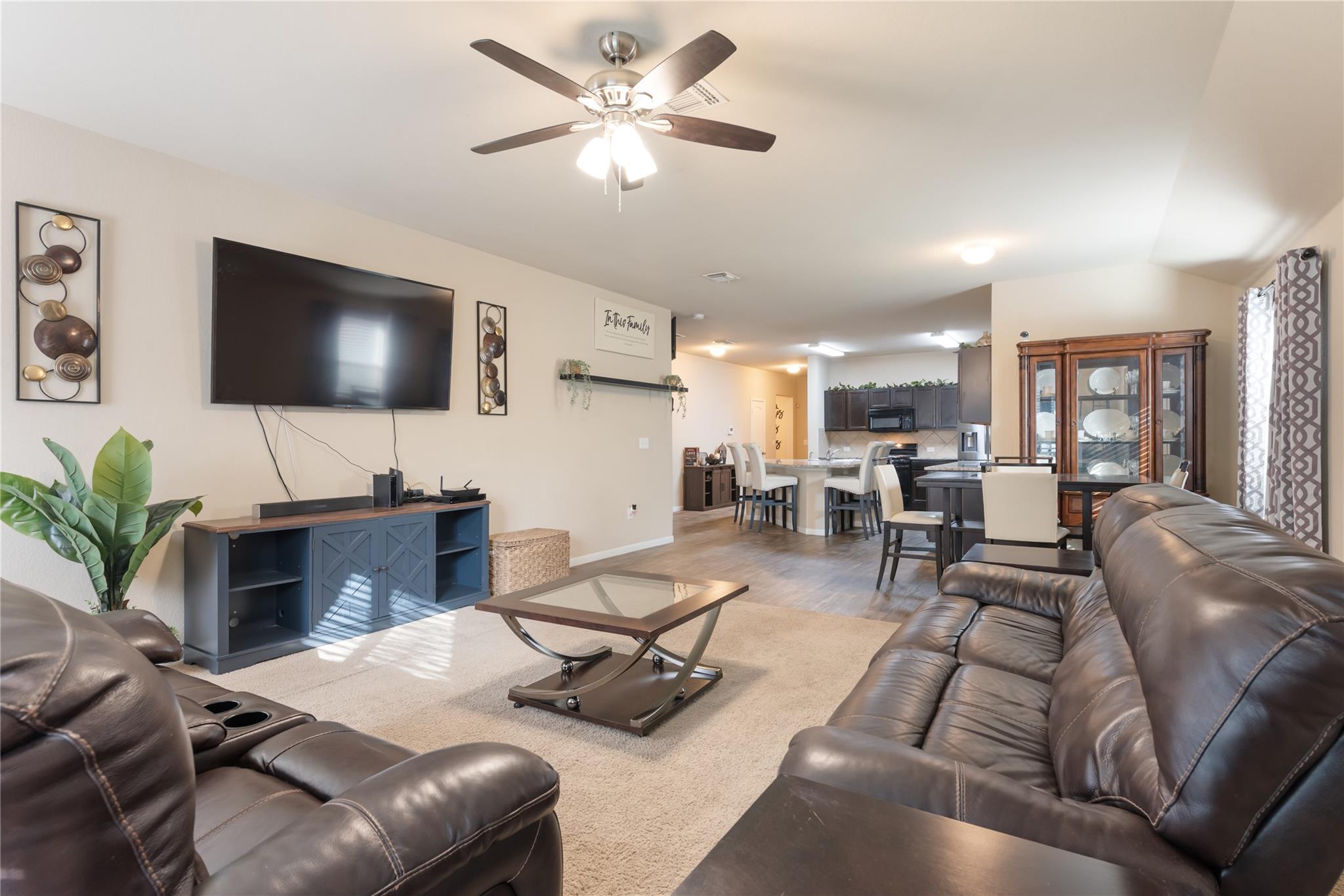 19408 Great Falls Dr, Manor, TX 78653