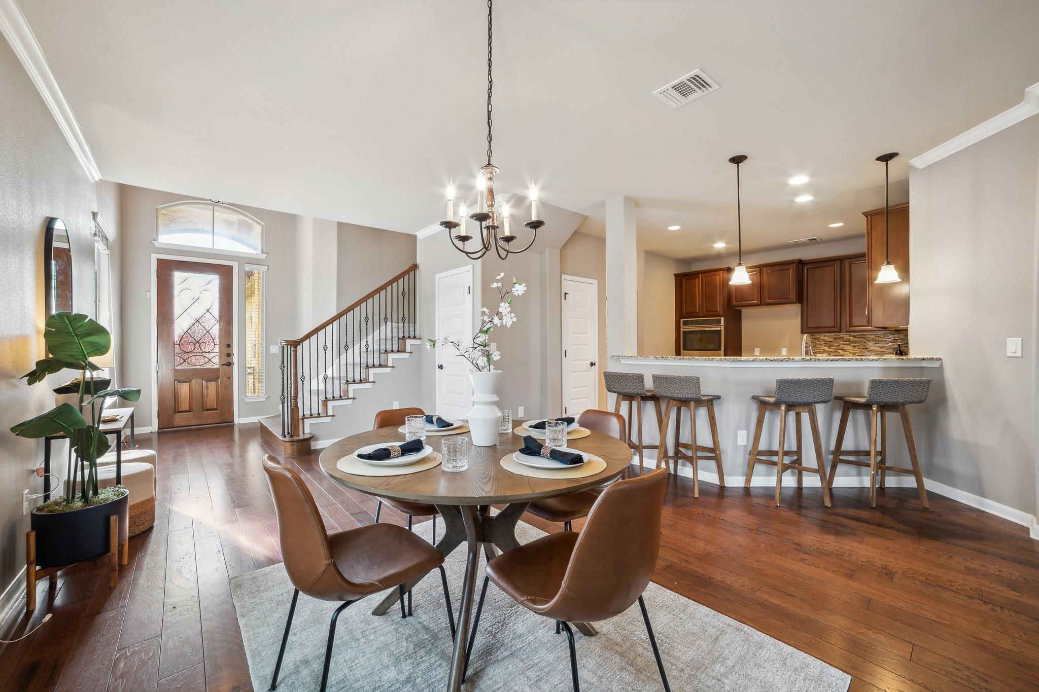 400 Hummingbird Ln # B, Austin, TX 78734