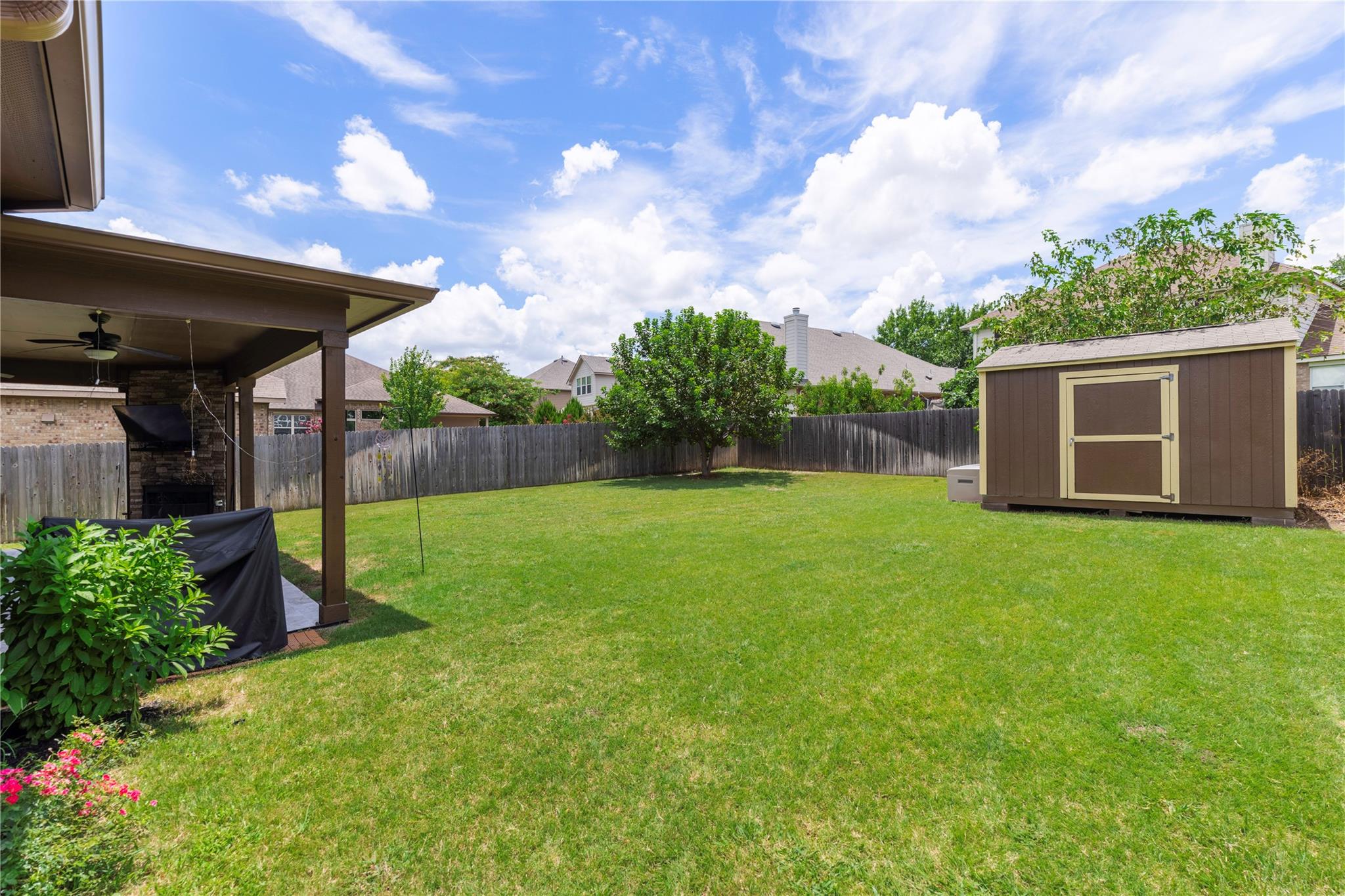 1016 Fred Couples Ct, Round Rock, TX 78664