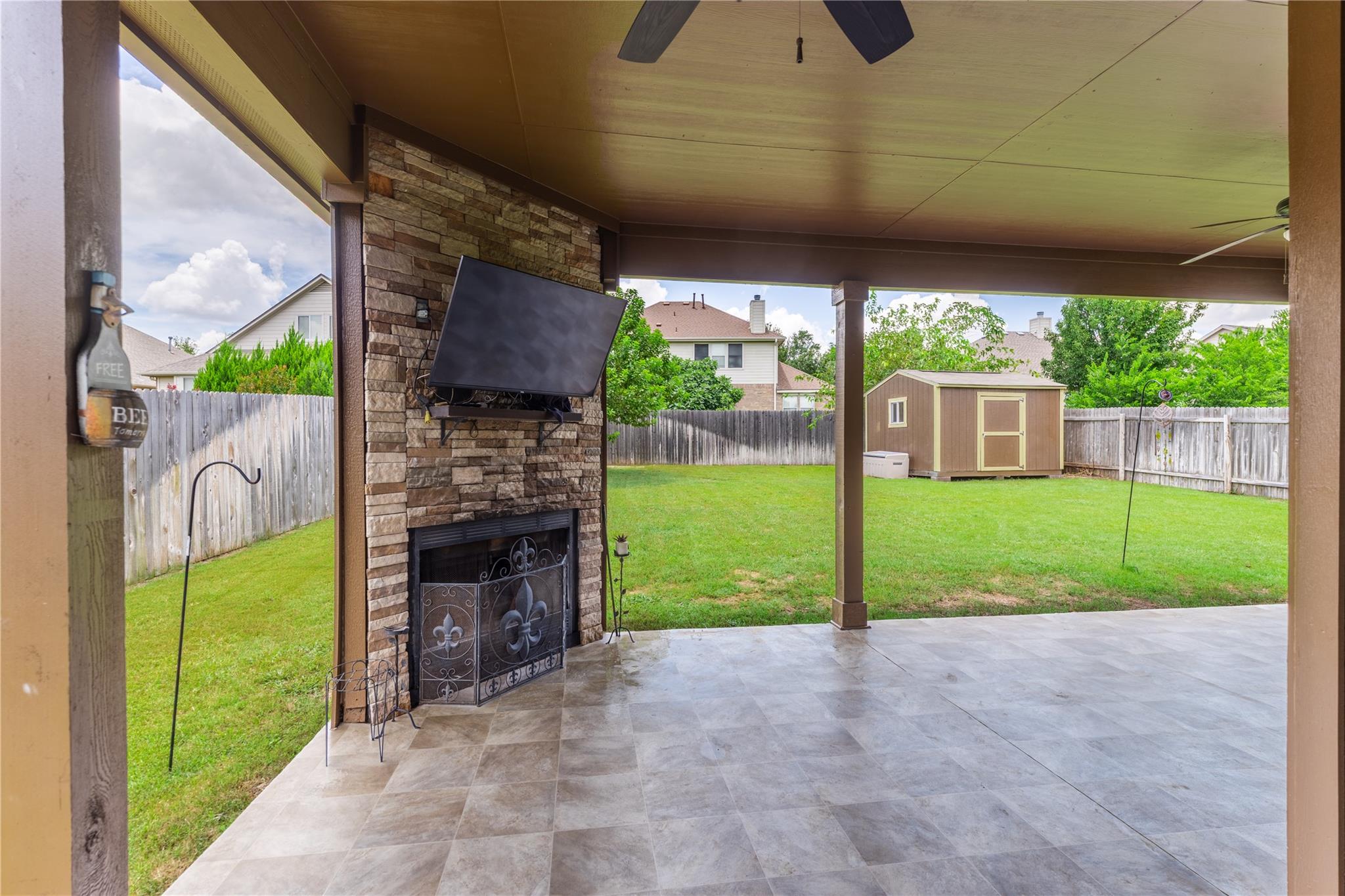 1016 Fred Couples Ct, Round Rock, TX 78664