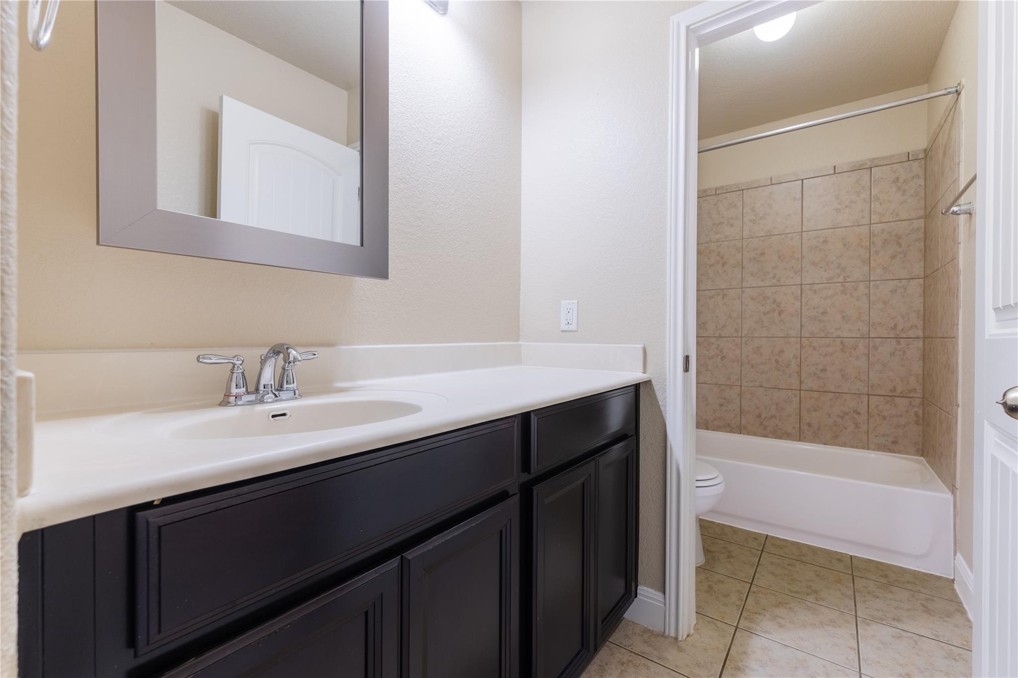 1016 Fred Couples Ct, Round Rock, TX 78664