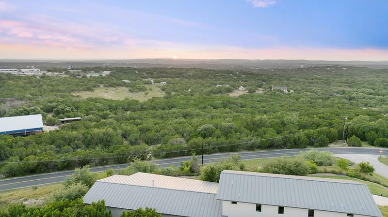 4000 Crawford Rd, Spicewood, TX 78669