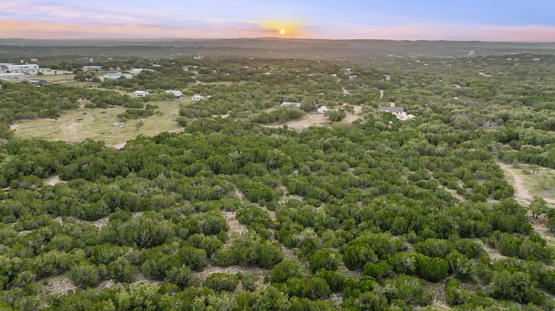 4000 Crawford Rd, Spicewood, TX 78669
