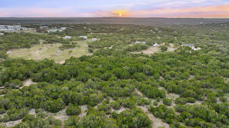 4000 Crawford Rd, Spicewood, TX 78669