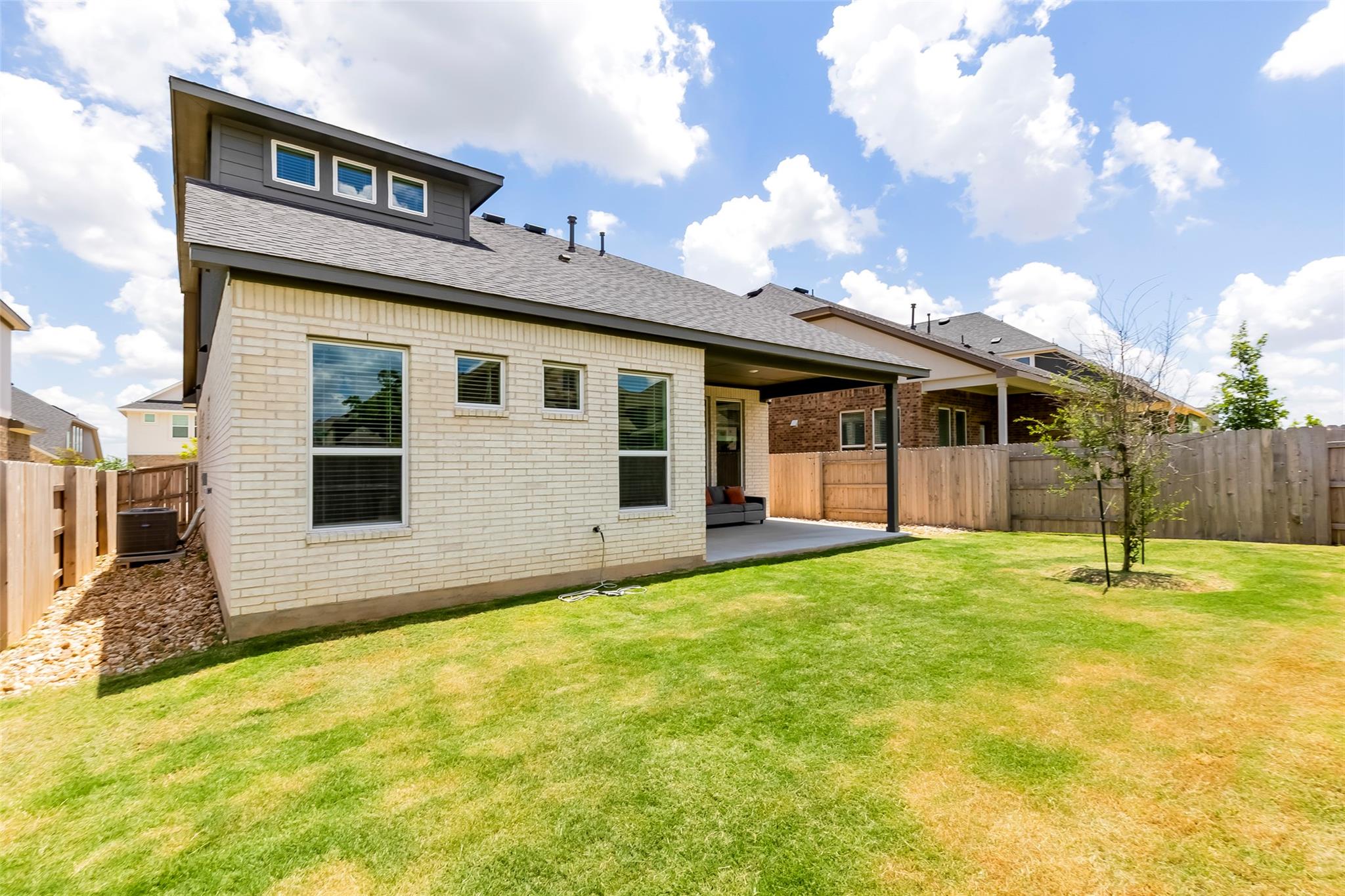 961 Oak Chase Way # 40, Leander, TX 78641