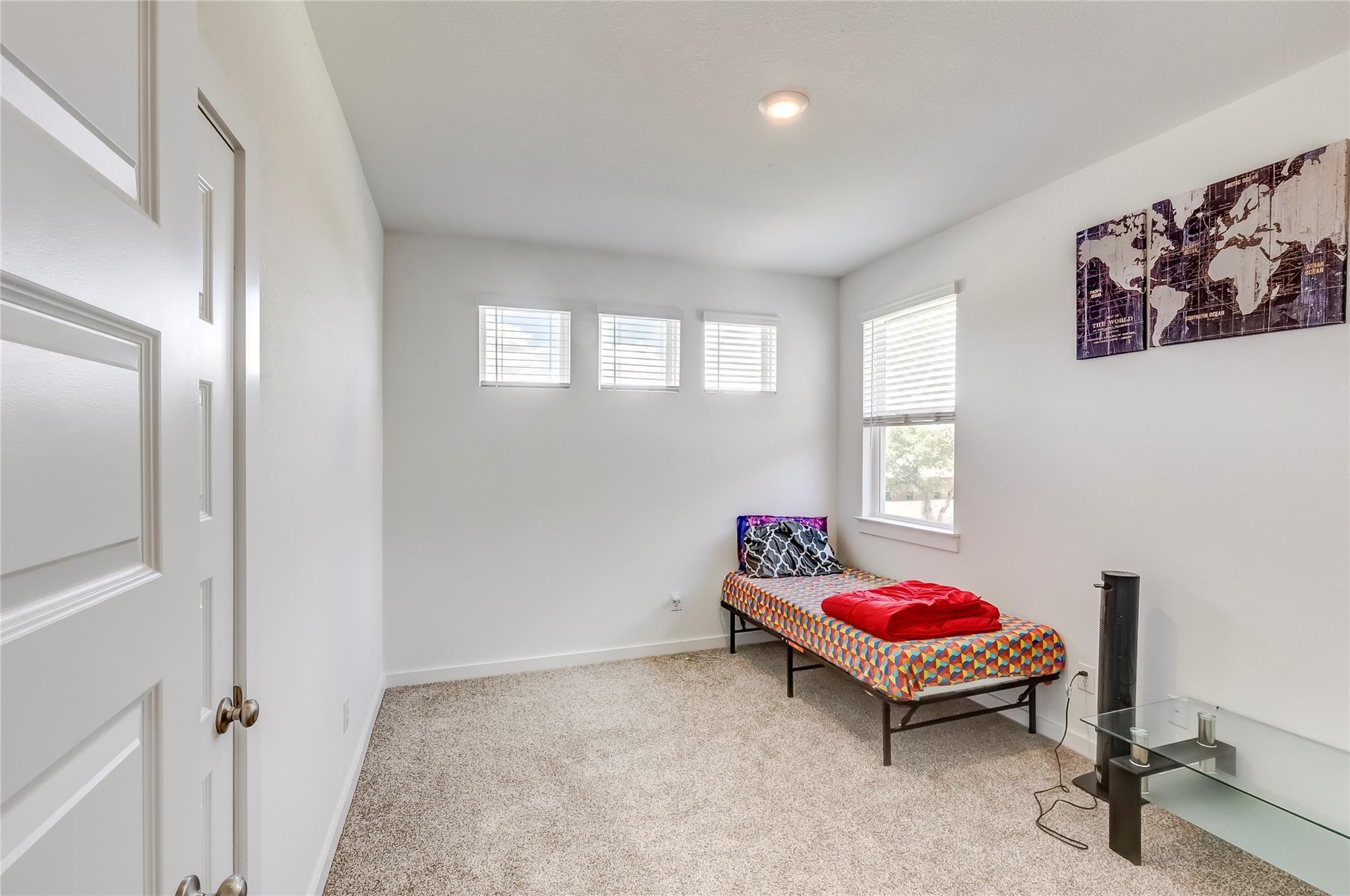 961 Oak Chase Way # 40, Leander, TX 78641