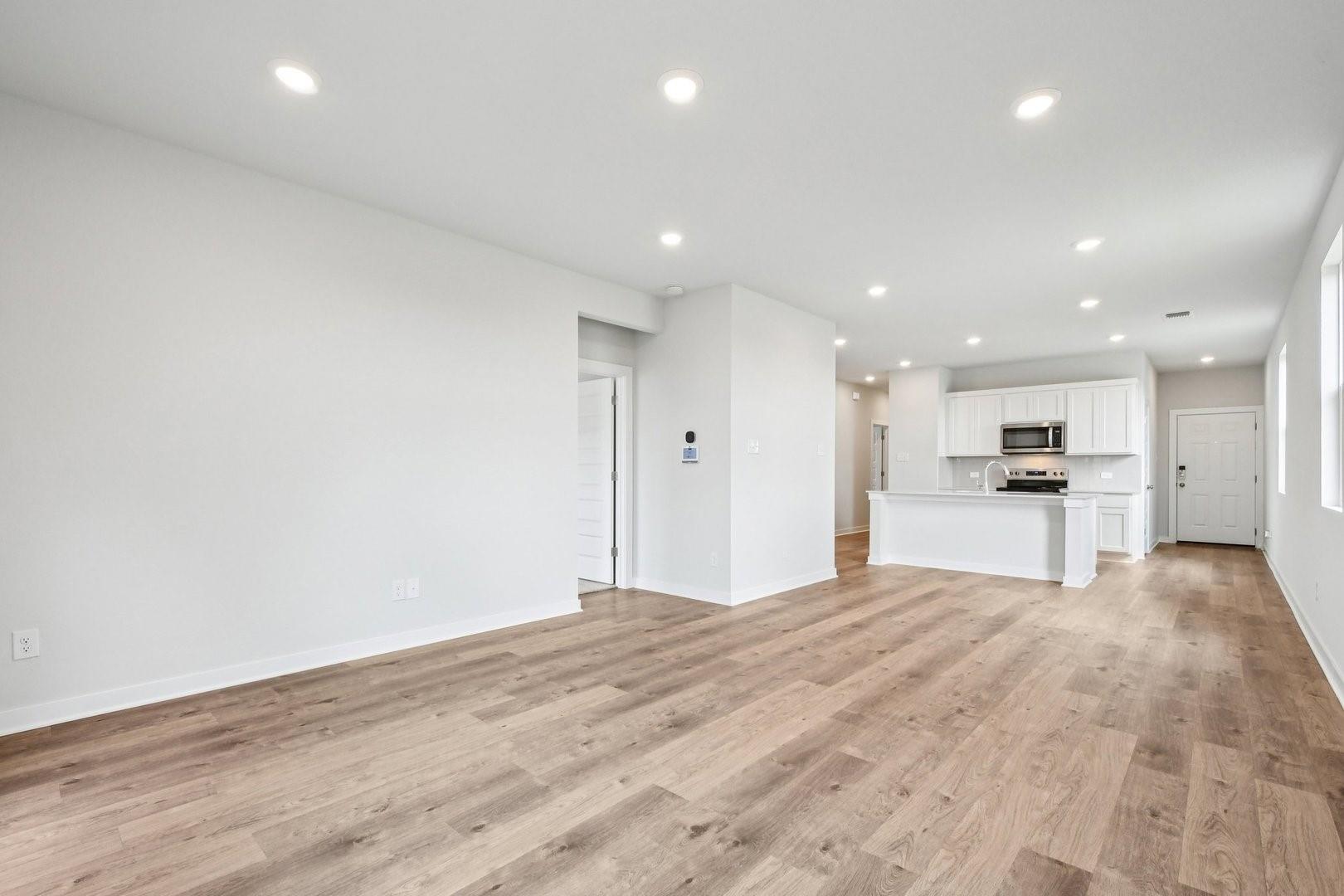 201 Firefox Way, Jarrell, TX 76537