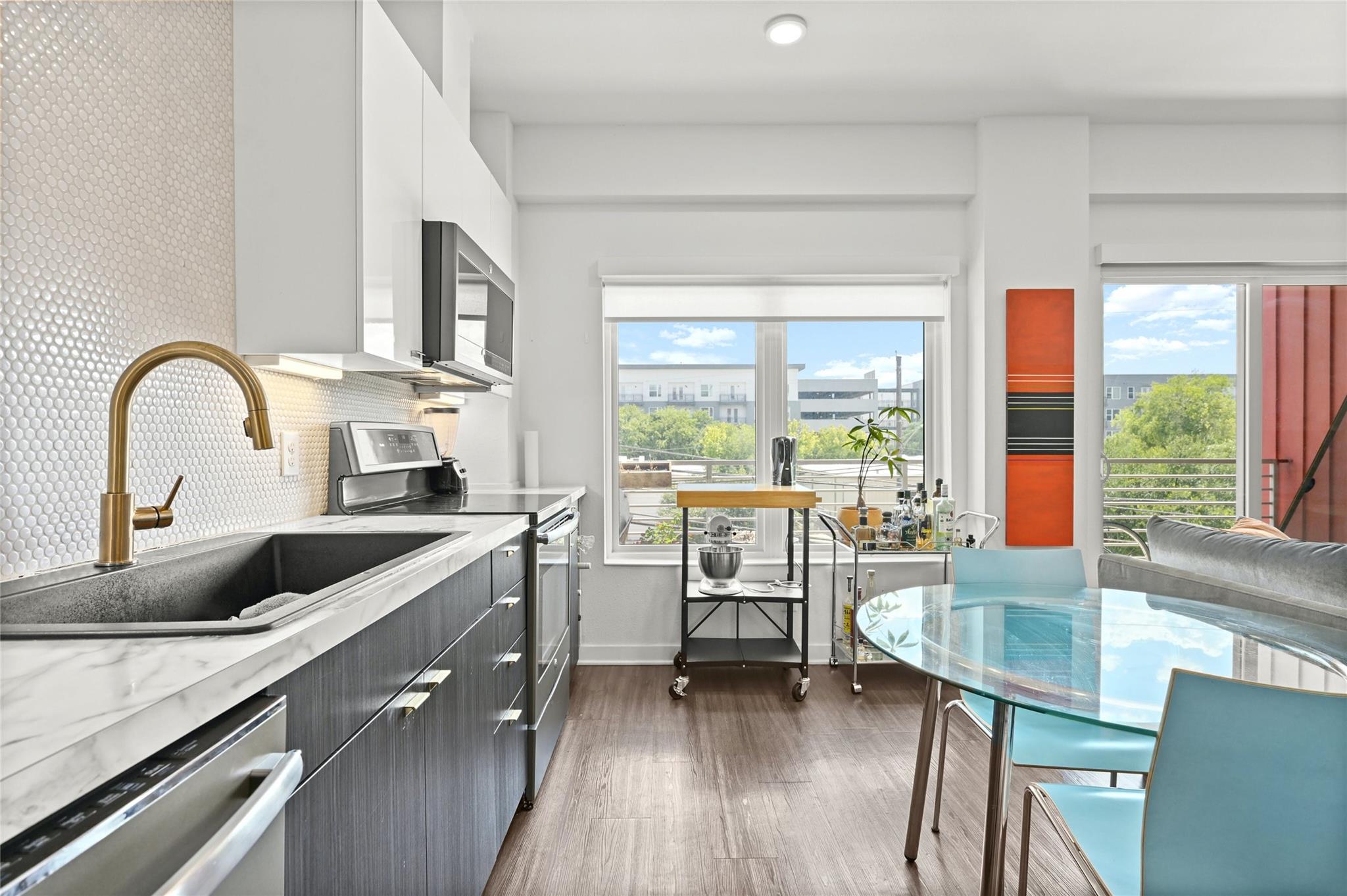 4361 S Congress Ave # 228, Austin, TX 78745