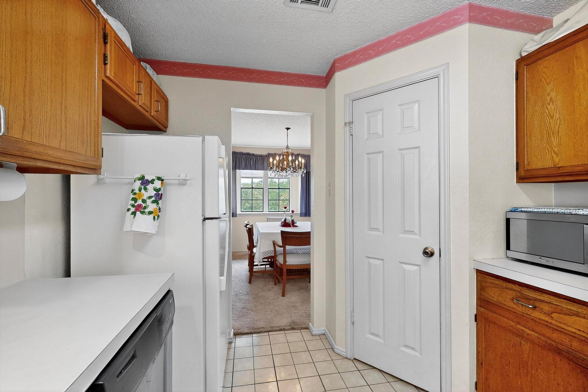 12062 Lincolnshire Dr, Austin, TX 78758