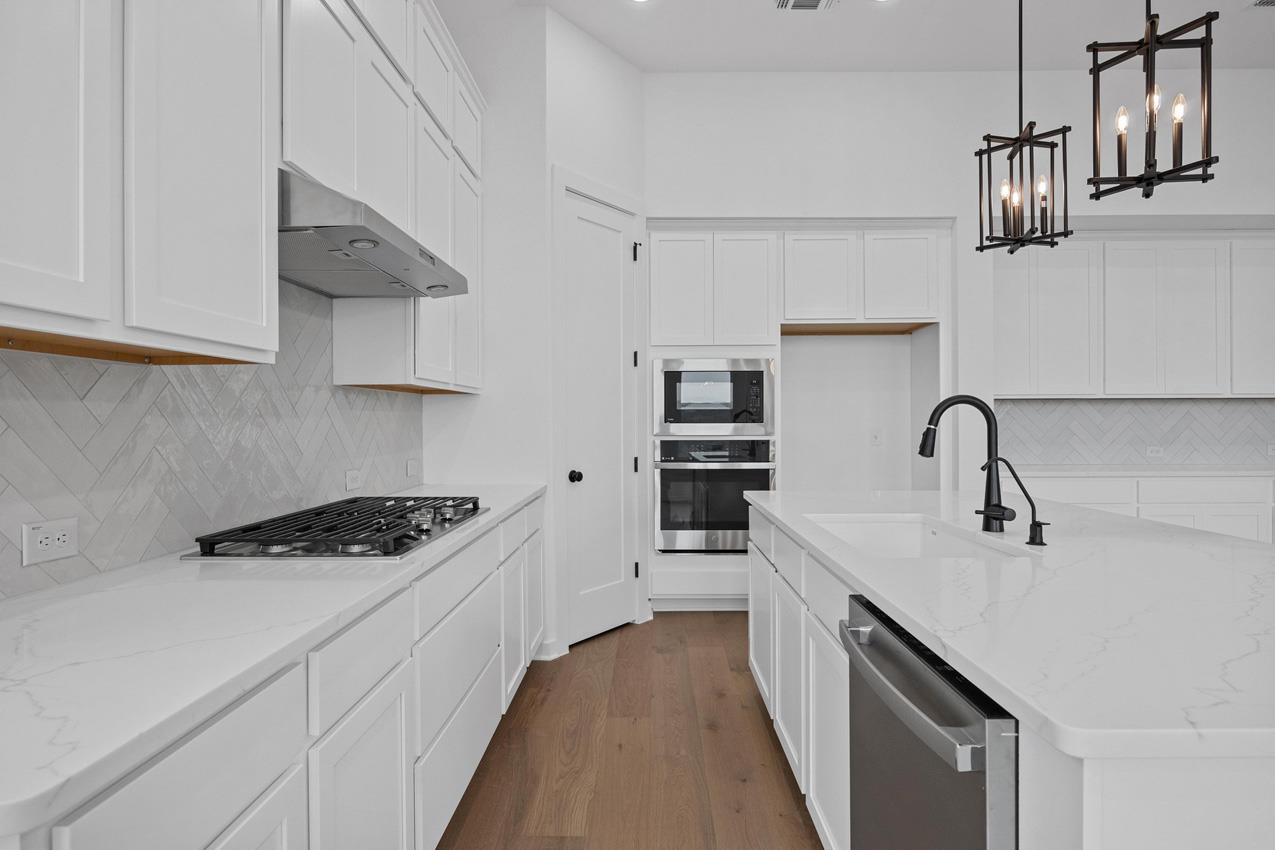 8109 Royal Mint Cv, Lago Vista, TX 78645