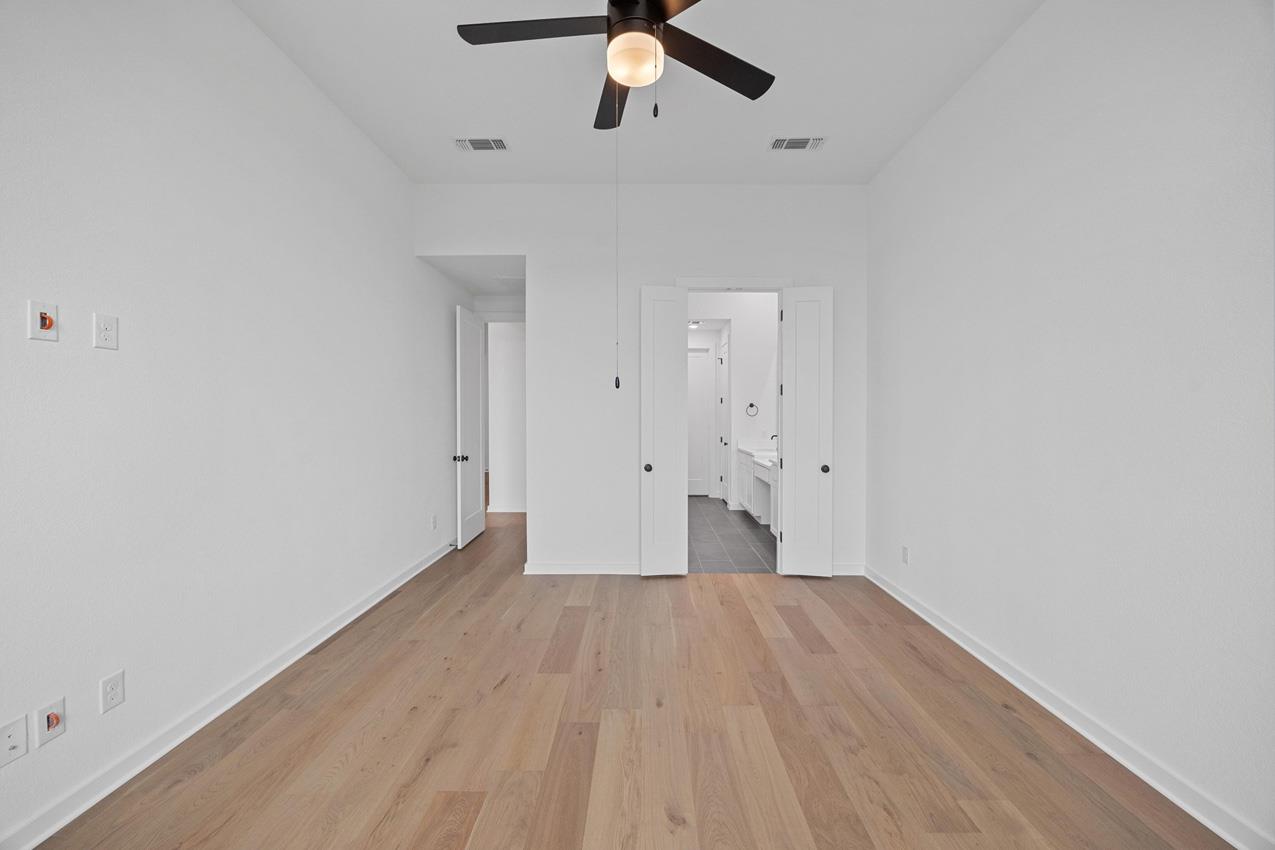 8109 Royal Mint Cv, Lago Vista, TX 78645