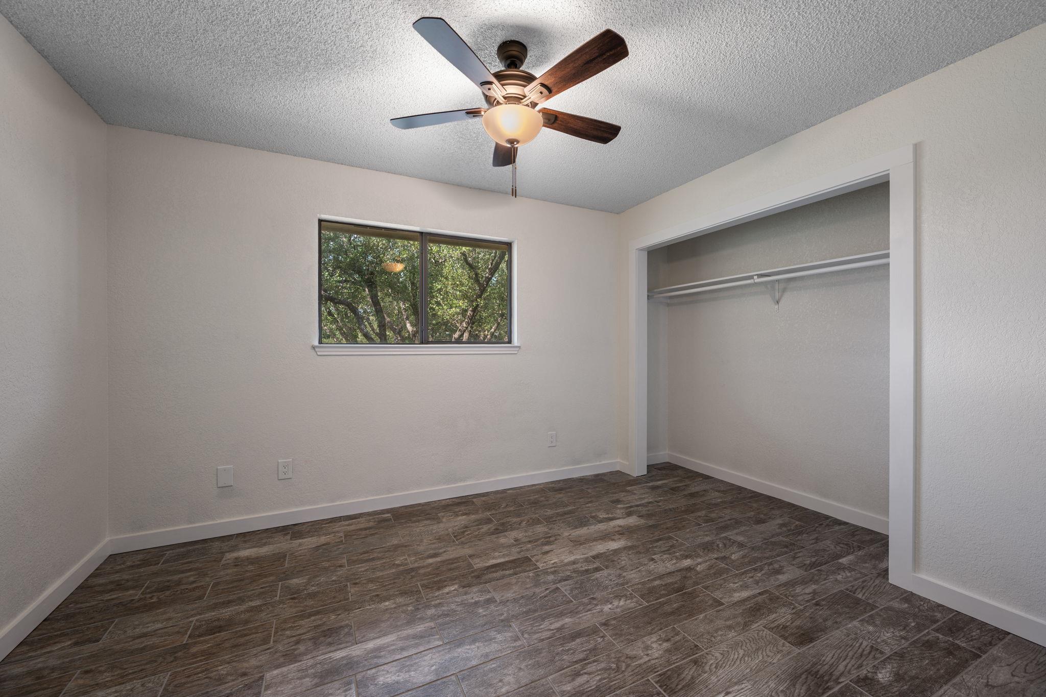 216 Country Rd, Georgetown, TX 78628