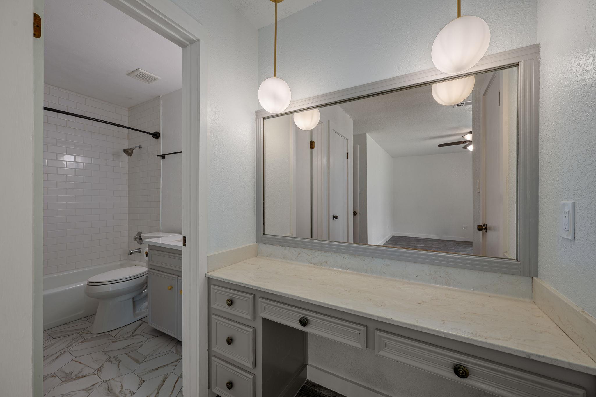 216 Country Rd, Georgetown, TX 78628