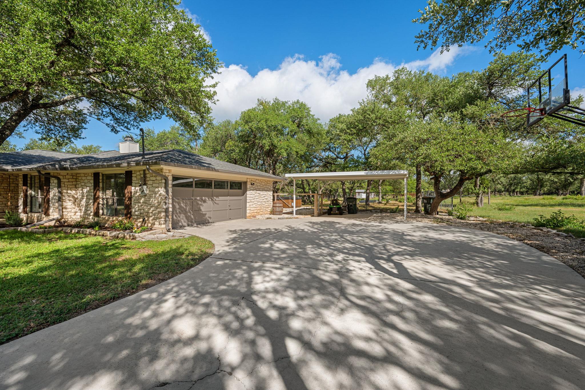 216 Country Rd, Georgetown, TX 78628
